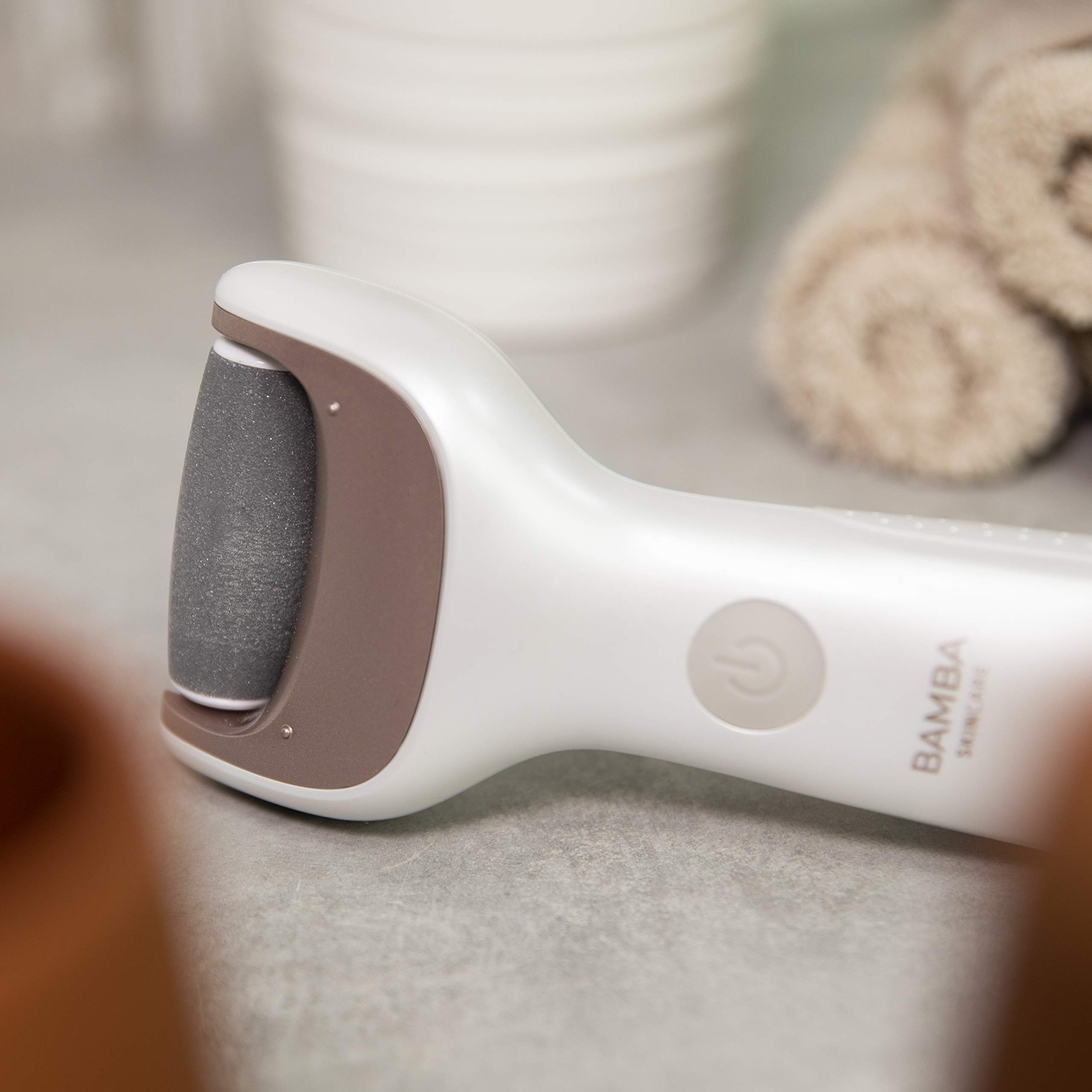 Cecotec İpeksi elektrikli eğe Bamba SkinCare, şarj edilebilir lityum pilli, kablolu ve kablosuz kullanım, farklı ağırlıklarda çıkarılabilir tekerlekler, 90 dakika bağımsız çalışma