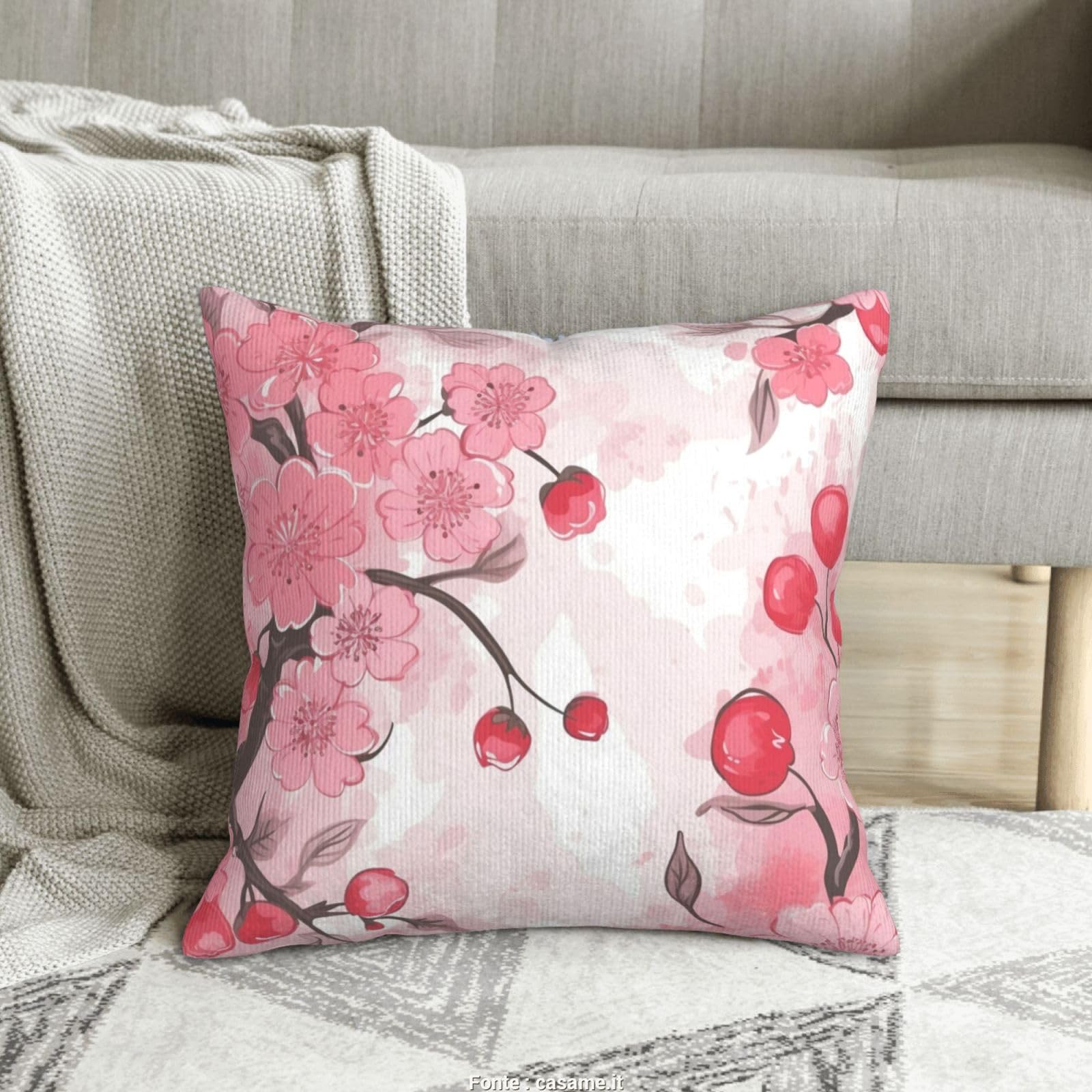 Housse de coussin velours cerises roses pour une déco douce et poétique