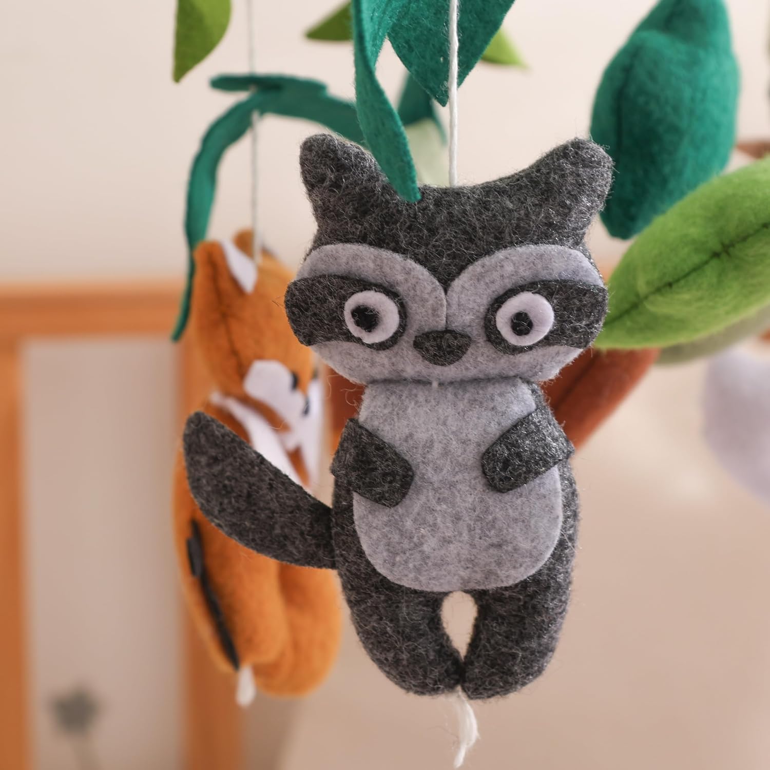 Mobile for Crib – Handmade Forest Baby Mobile with Fox, Raccoon, Leaves & Acorn, Baby Mobile for Crib with Beech Wood Ring, Nursery Mobiles Felt Hanging Toy, Bassinet Mobile Woodland Decor