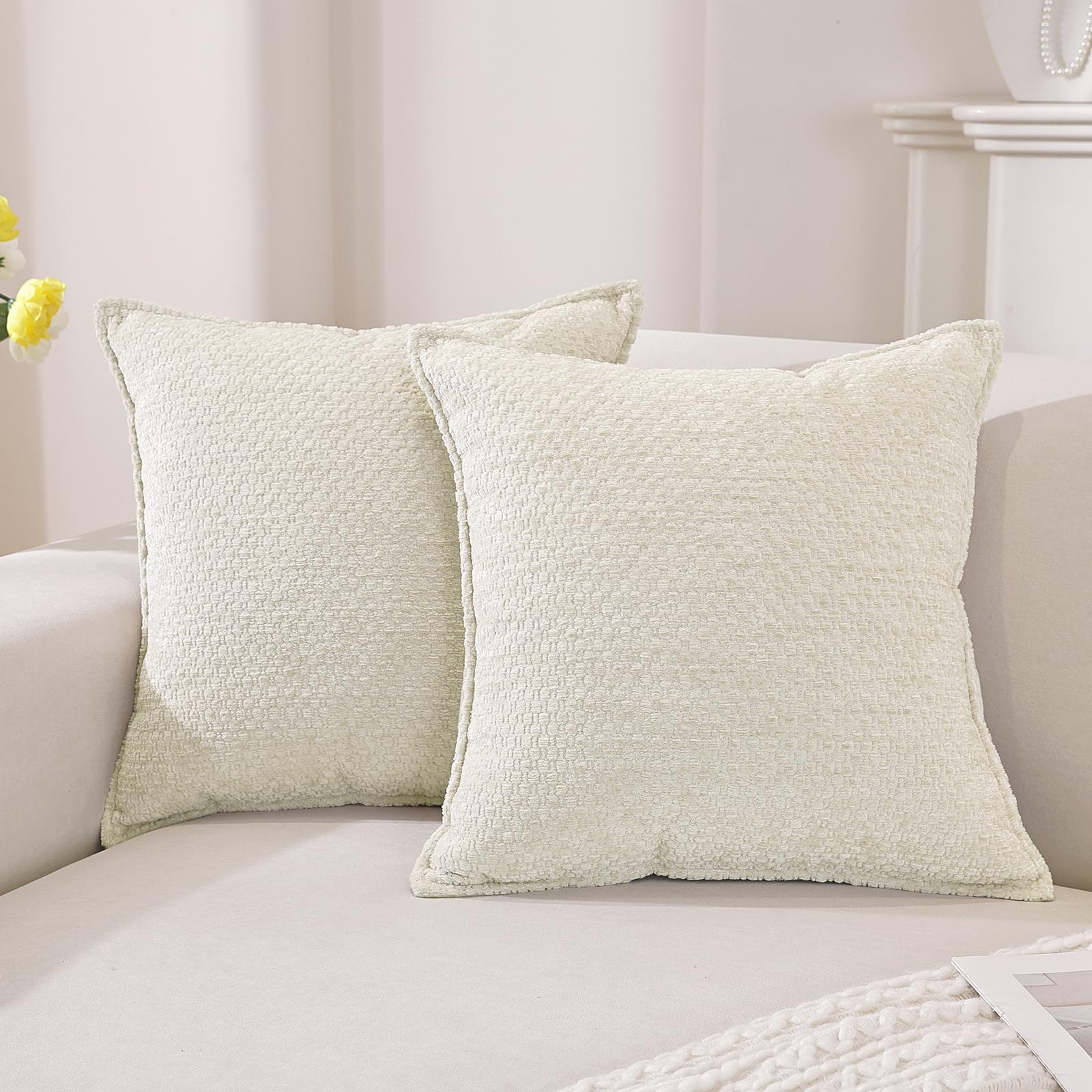 YSTELLAA Chenille Funda Cojin 60x60 Juego De 2, Suave Funda De Almohada con Cremallera Invisible, Fundas De Cojines Decorativas para Sofá Silla Cama Sala De Estar Dormitorio, Blanco Crema