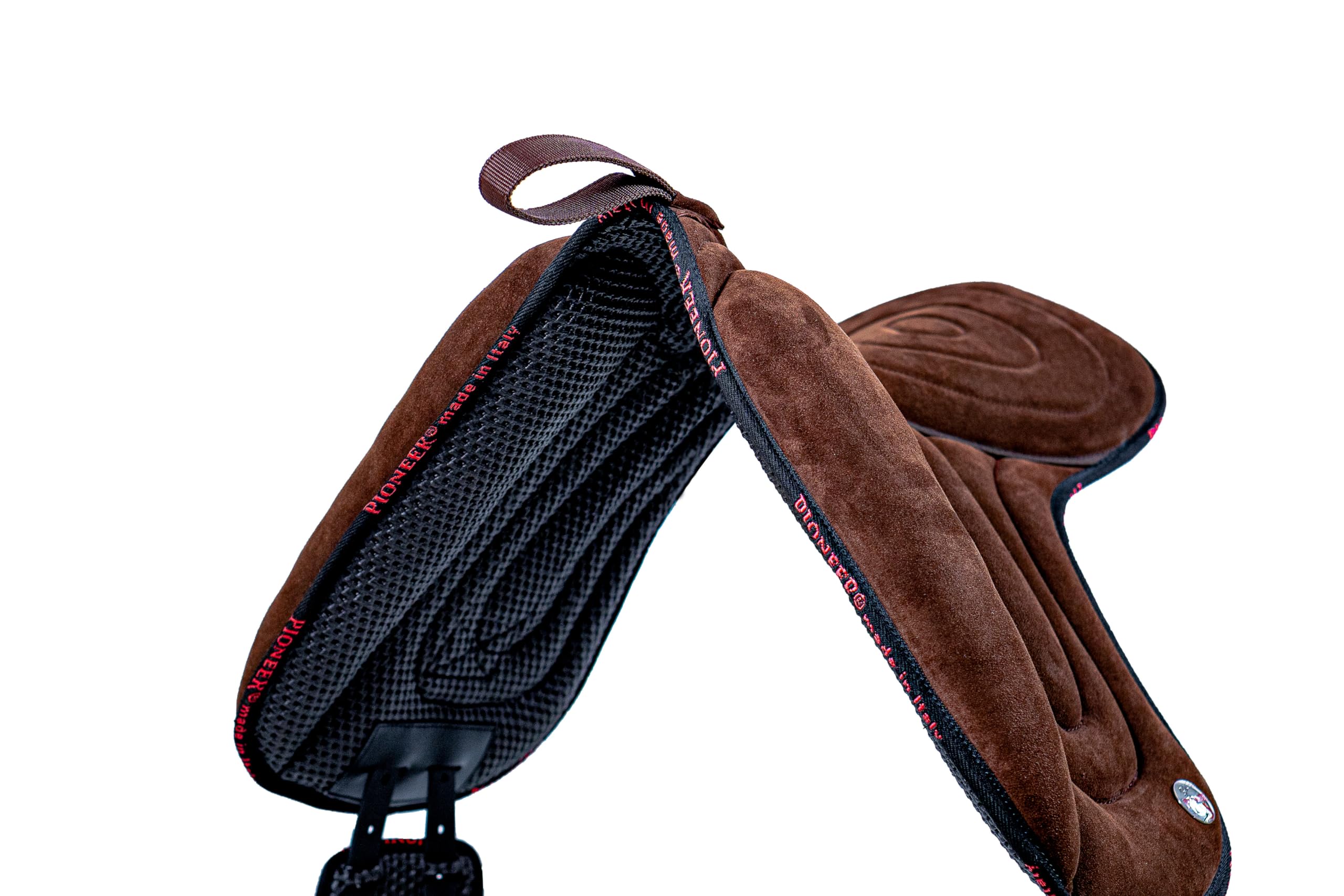 PIONEER Selle Cheval en Daim pour Monte Naturelle, Selle d'Équitation Bareback 50X45 cm avec Rembourrage en Ouate et Mousse à Mémoire - Fabriquée en Italie - avec Sangle en Néoprène - Noir
