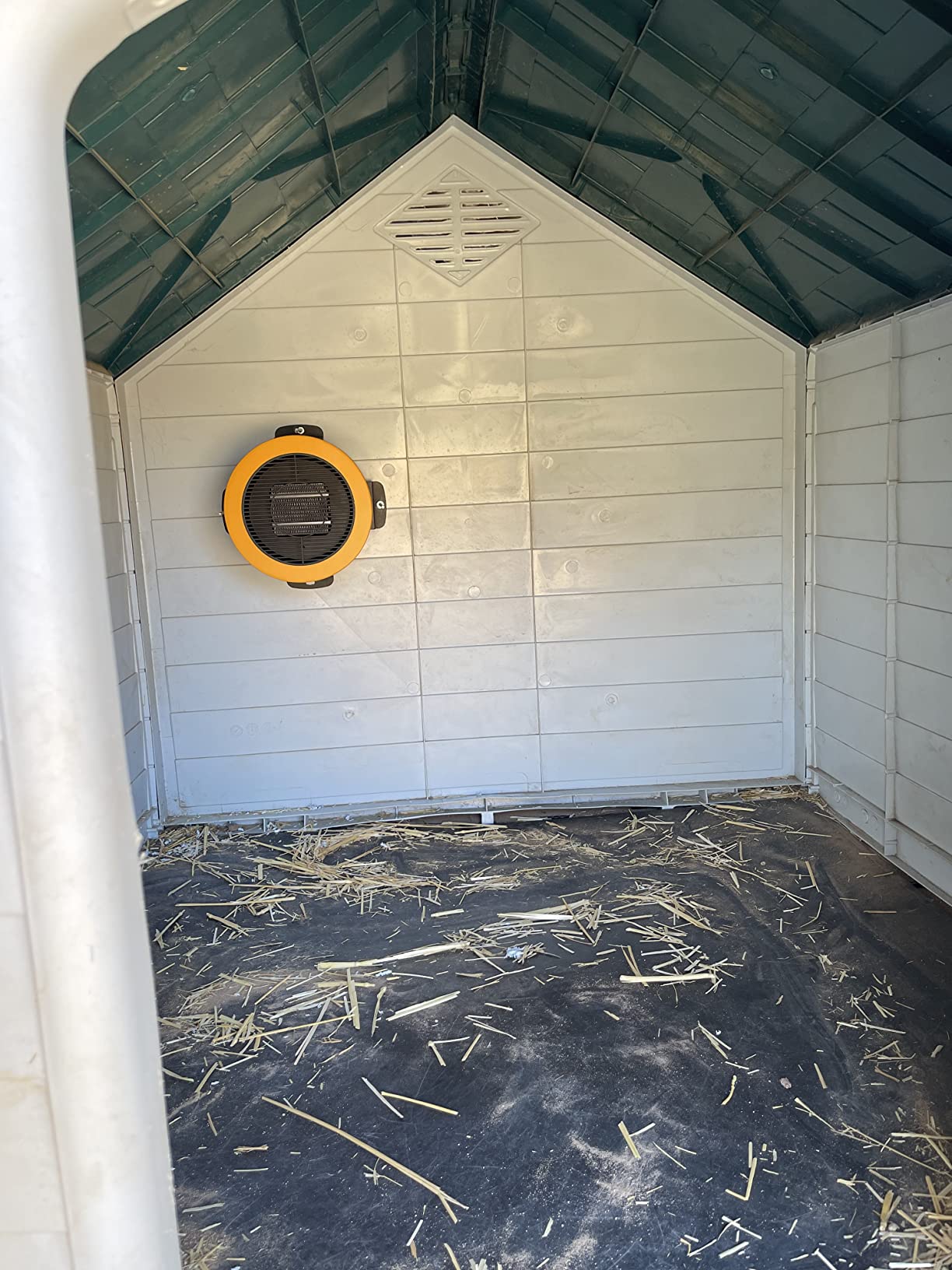 17/mo Finance TURBRO Neighborhood Dog House Heater 400W, Wall Mount