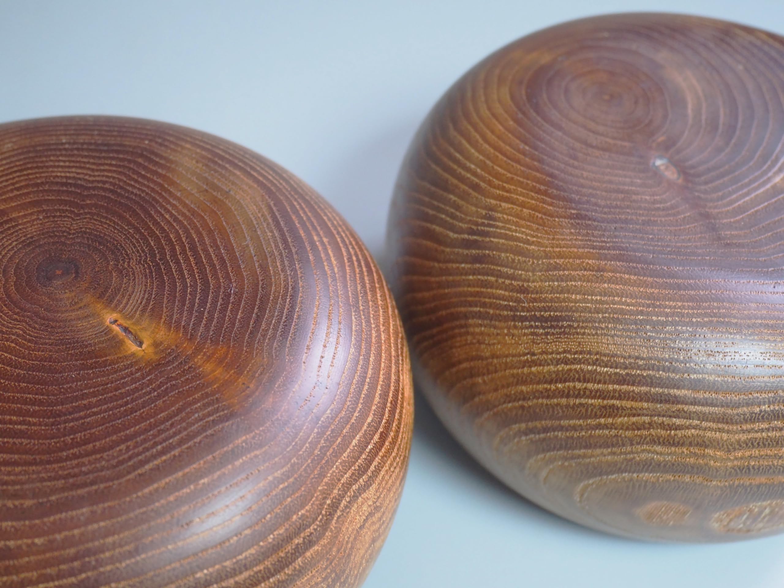 【新品未使用】約60,000円相当　蛤碁石28号 碁笥(栗) 楽天市場】囲碁セット 新かや2寸ハギ足付碁盤セット(蛤碁石28号