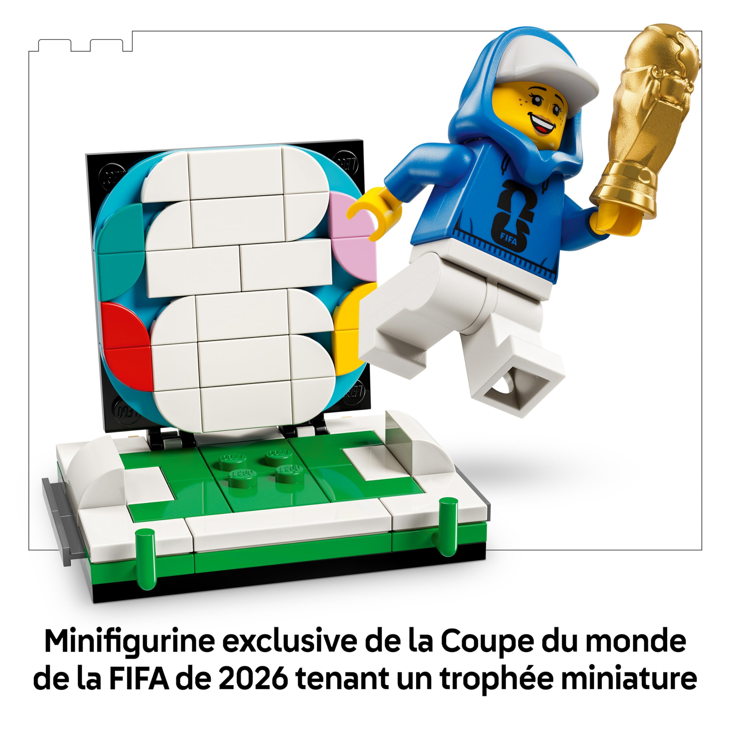 LEGO Editions Trophée Officiel de la Coupe du Monde de la FIFA - Jouet 3D - Maquette DIY avec Minifigurine Collector - Idée Cadeau Football pour la Fête des Pères ou pour Adulte Fan de Sport 43020