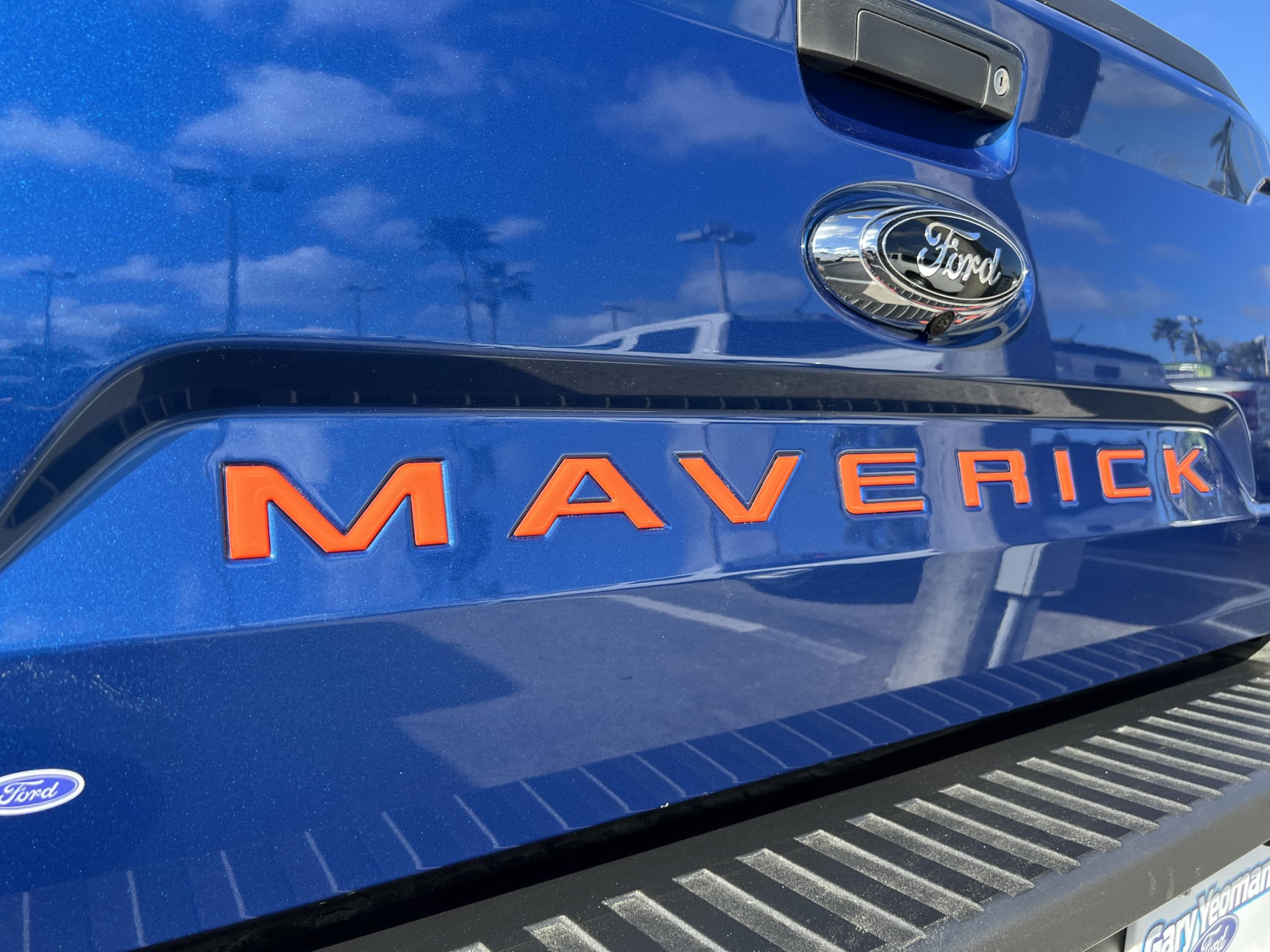 Letras De Inserción Para Puerta Trasera De Ford Maverick 2022-2024 – Rojas Y Negras, Estilo Glosado