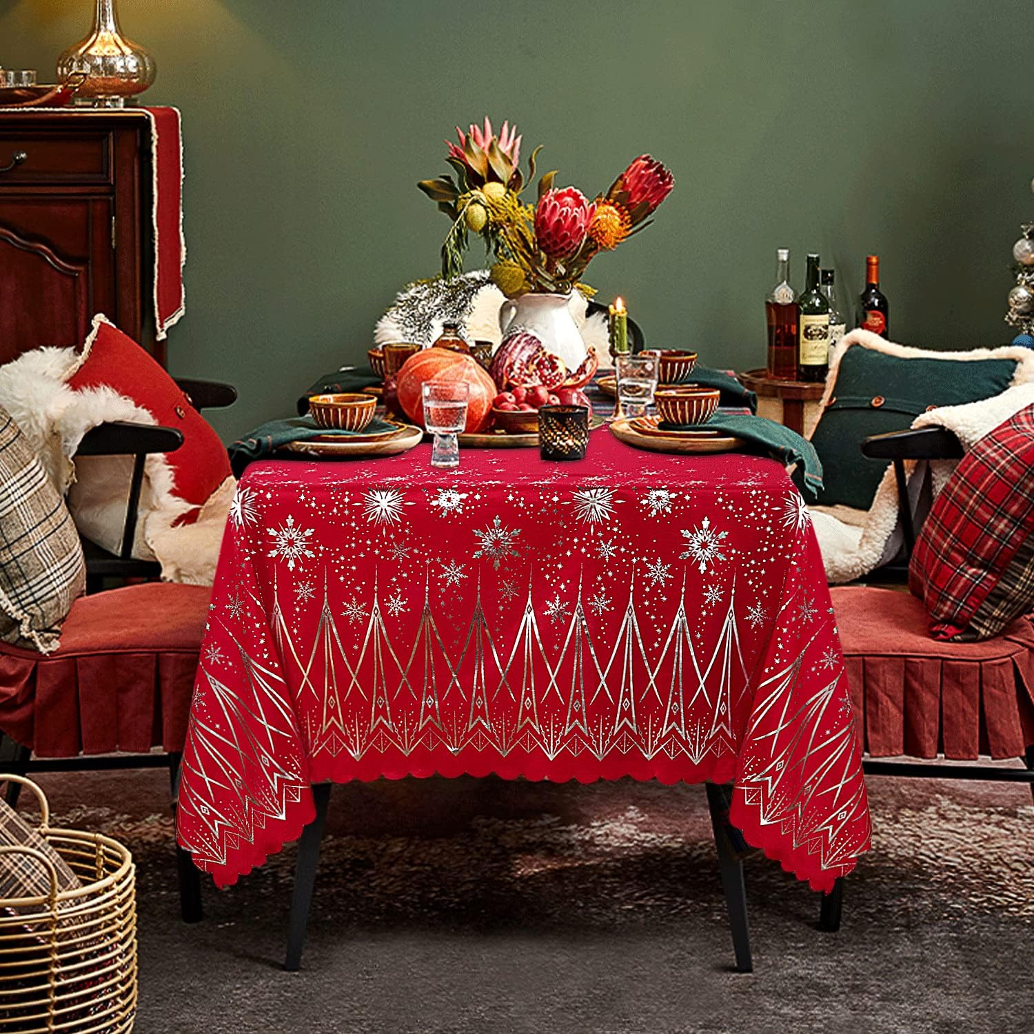 LUSHVIDA Christmas Rectangle Table Cloth – Washable Water Resistance Holiday Microfiber Tablecloth Decorative Table Cover for Banquet Party Kitchen Dining Room, 60 x 120 Inch