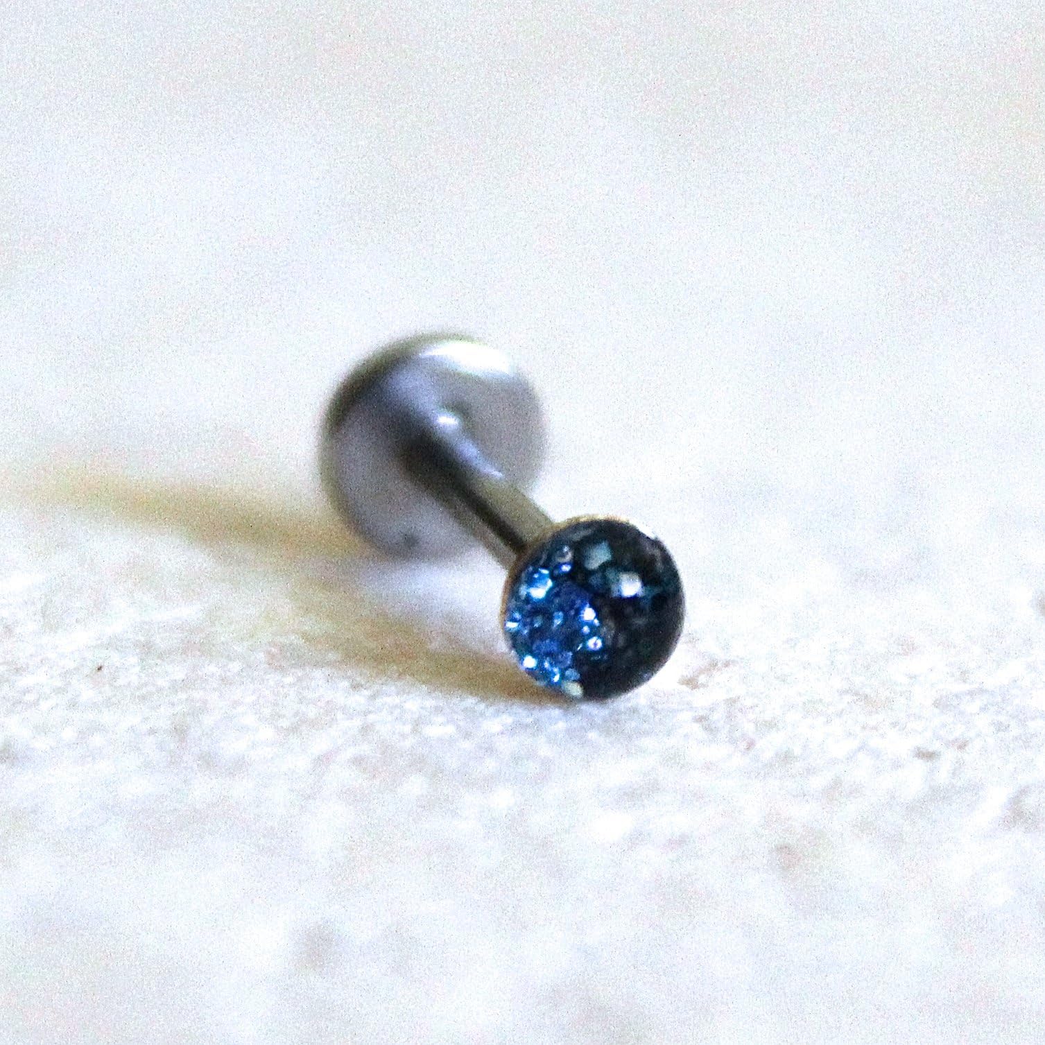 20g: Sapphire Blue Push-in Threadless Labret Stud Earring, Nose Ring; 1.5mm, 2mm, 2.5mm, 3mm, 3.5mm, 4mm, 5mm Gem Sizes; 5/32" (4mm), 1/4" (6mm), 5/16" (8mm) Lengths