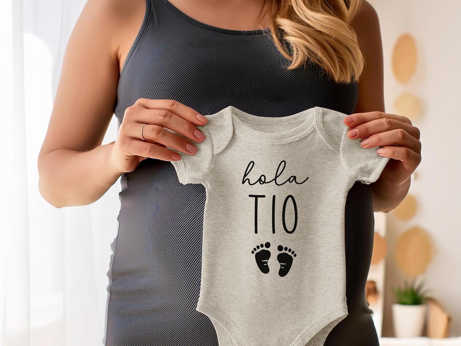 Hola Tio Surprise Pregnancy Announcement for Spanish Uncle | New Baby Announcement Gift for Brother (0-3 months, Natural) - Image 3