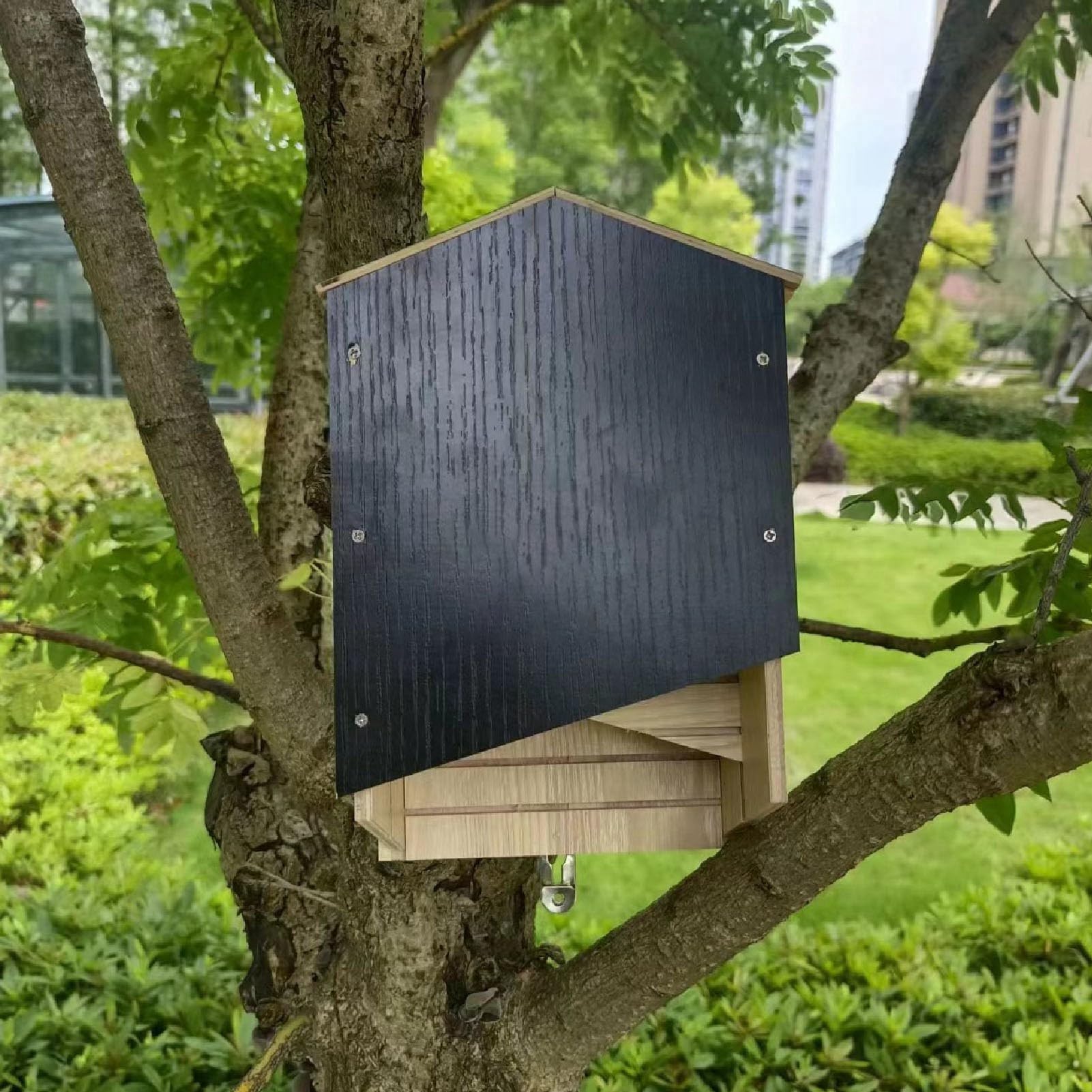 Fledermaushaus-Bausatz, winddichter Fledermauskasten aus Holz mit Doppelkammer, künstlicher Schlafplatz-Bausatz für Garten, Terrasse, Hof im Freien, 14,5 x 22,7 x 9 cm