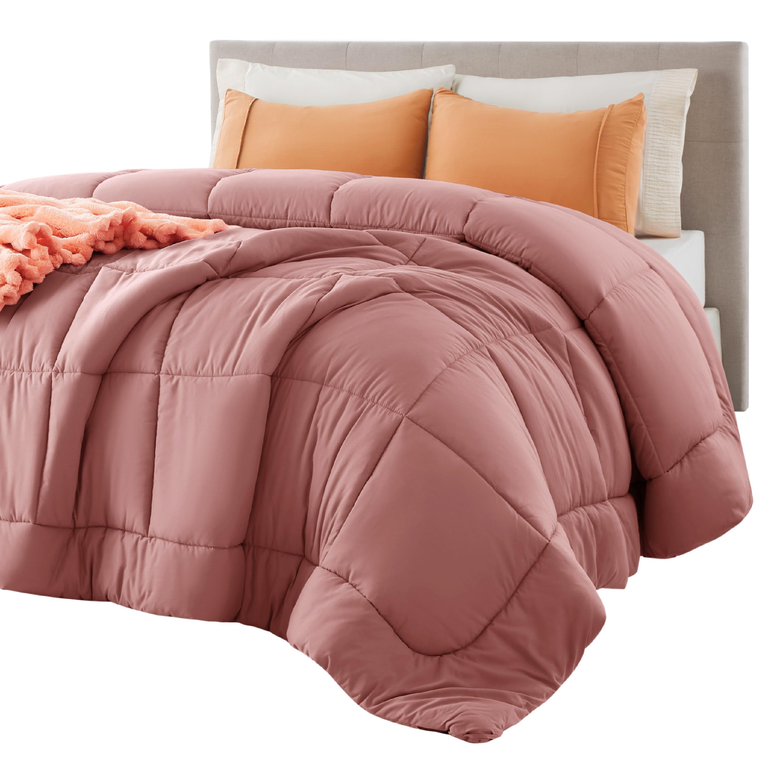 Bedsure Comforter Duvet Insert - Quilted Comforters Twin Size, All Season Duvet, GentleSoft Down Alternative Bedding, with 8 Tabs, Gifts for Women/Men, Dusty Pink, Twin 88 x 68 Inches