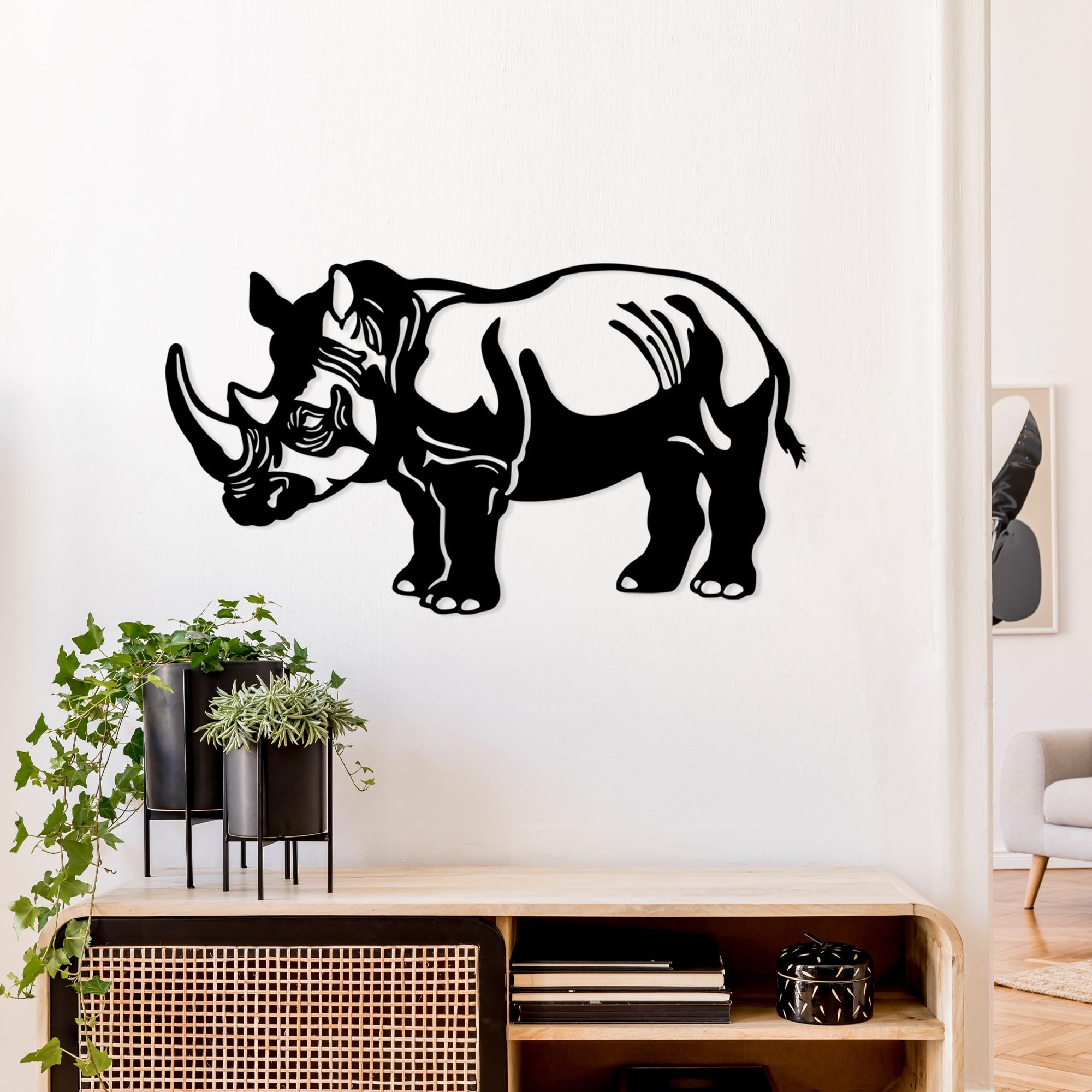 Stylish Black Decorative Metal Wall Accessory, 39 x 70 cm, 100% Metal, 1.5 mm Thick, Lightweight & Easy to Hang, Perfect for Modern Decor