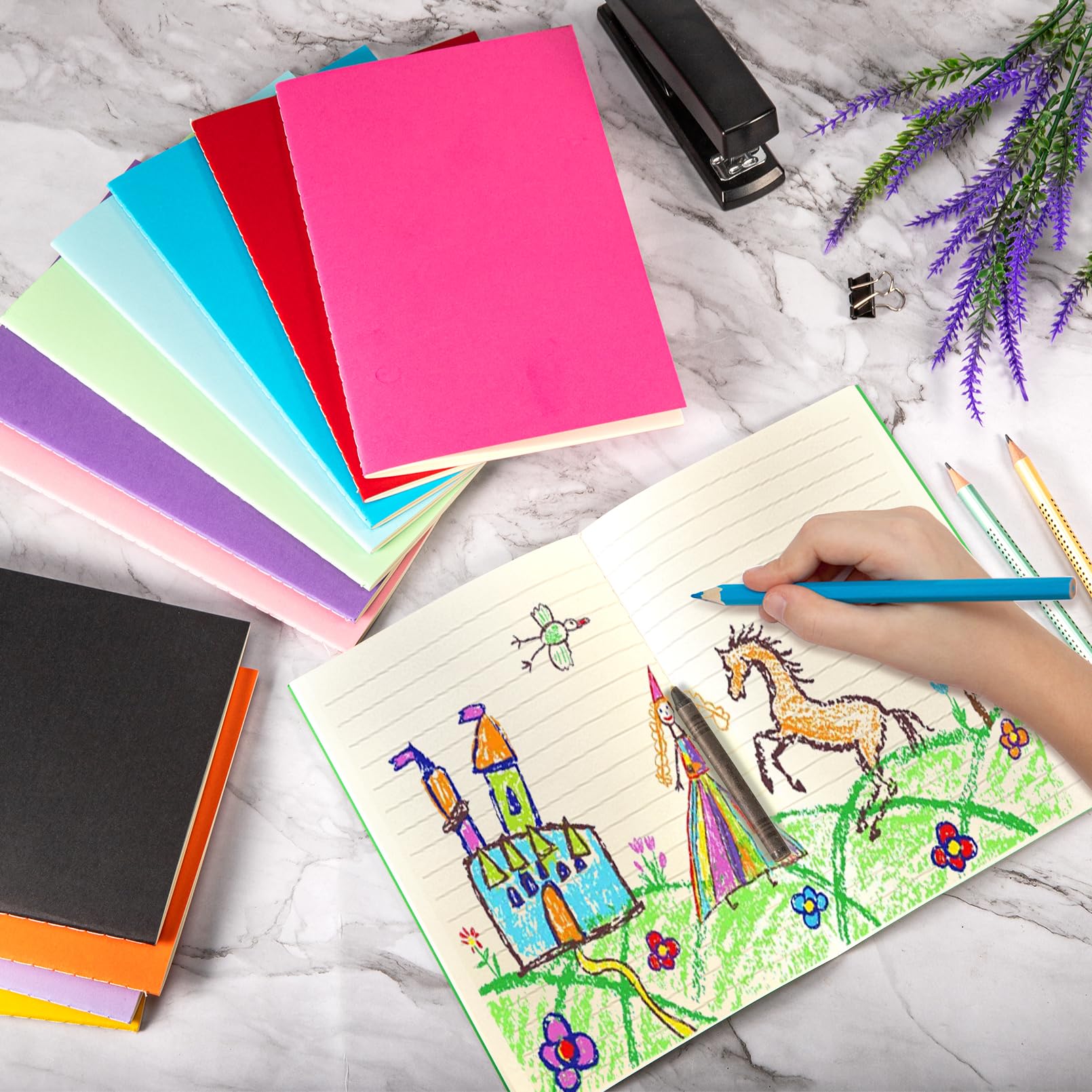 Dyrfolm Paquete de 12 cuadernos coloridos en blanco, diario en blanco A5 sin forro, bloc de notas para viajeros, oficina, dibujos, escritura, cuaderno de viaje, 60 páginas, 5.5 x 8.3 pulgadas