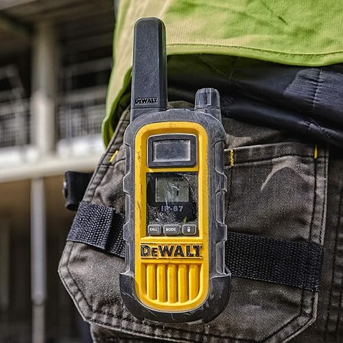 Miniatura 3 de DEWALT DXFRS800 - Walkie Talkies y Energizer de 2 vatios de alta resistencia AA y pilas AAA, 24 baterías dobles A máximas y 24 baterías triple A,