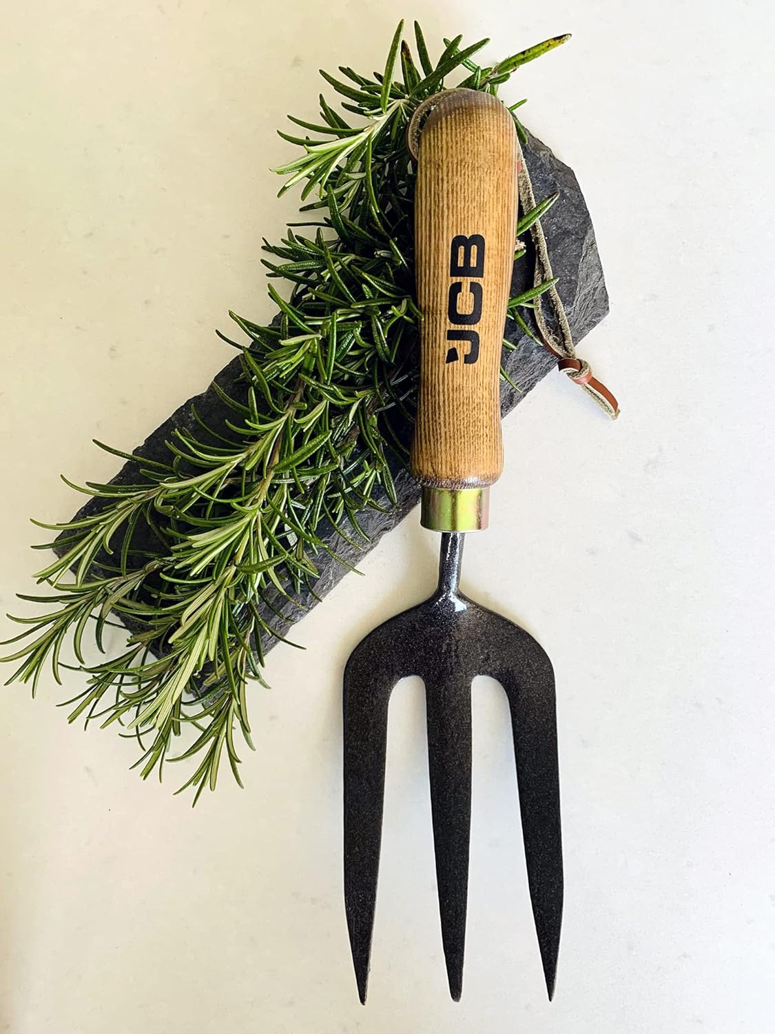 JCB - Solid Forged Hand Fork- Garden Fork Heavy Duty Gardening Tools - for Home Improvement, Digging, Potting Out, Borders, Weeding - Lifetime Warranty 6 81S73SJrMsS. AC SL1500