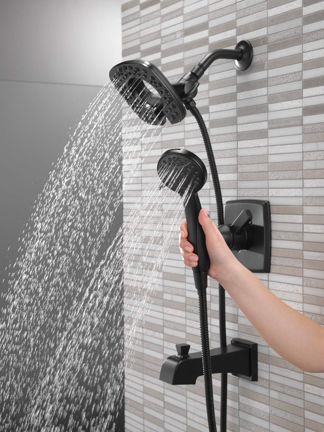 DELTA T17464-BL-I Ashlyn Monitor 17 Series Trim with In2ition Two-in-One Shower Tub & Shower, Without Rough, Matte Black - - 