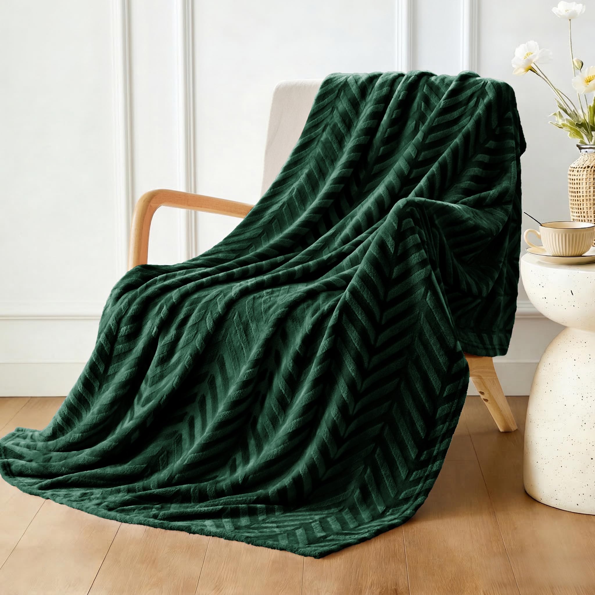 Whale Flotilla Kuscheldecke mit Chevron Muster - Superweiche und Kuschelige Flanell-Decke