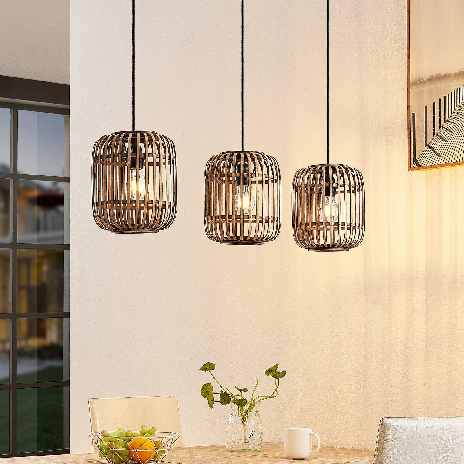 Lindby Esstisch Pendelleuchte Rattan, Hängeleuchte Esszimmer 3x E27 max. 40W ohne Leuchtmittel Hängelampe Wohnzimmer Pendellampe Esszimmerlampe Küchenlampe