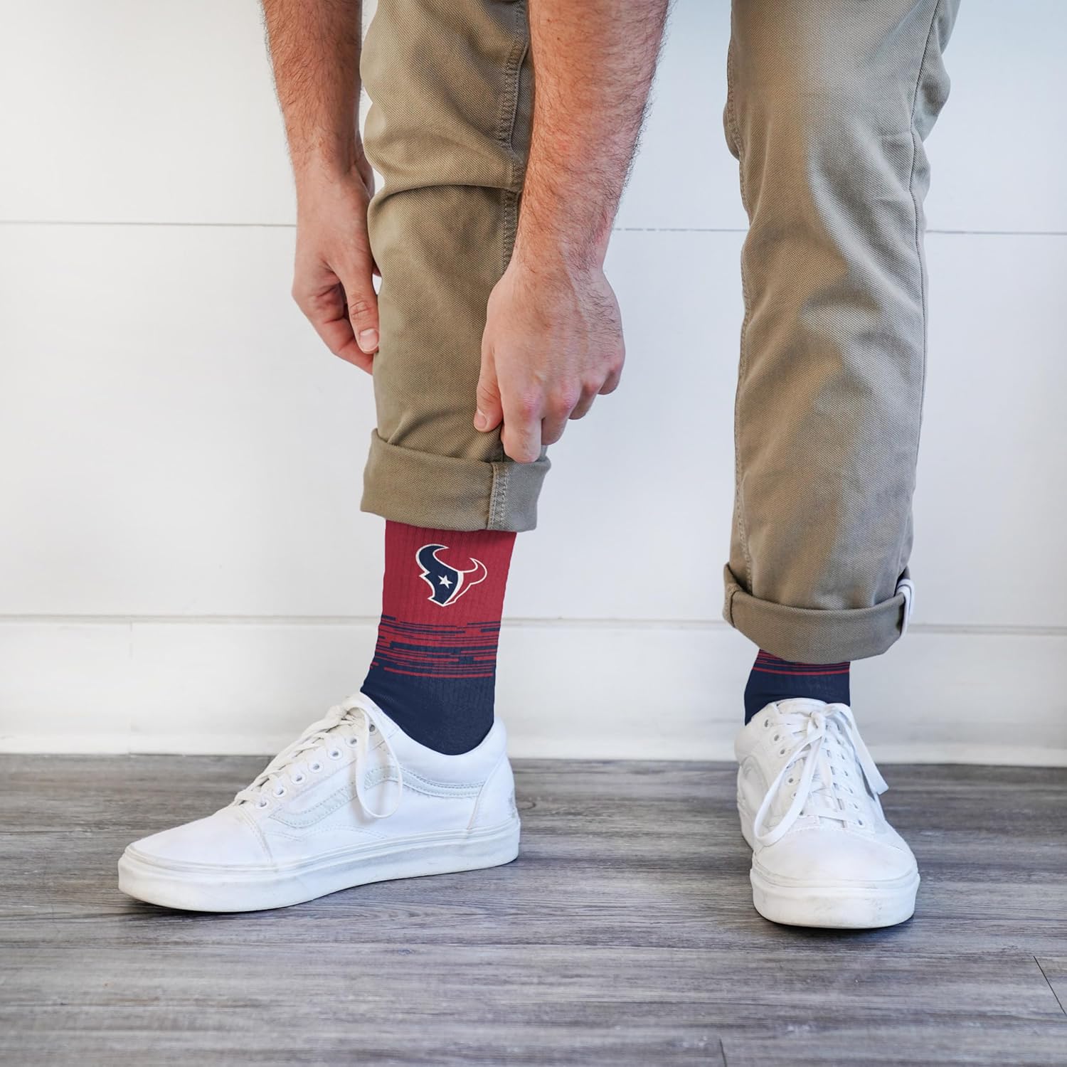 For Bare Feet NFL mens Elevate Crew Sock