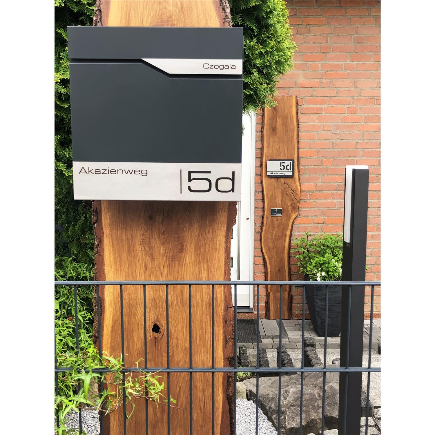 Metzler Moderna Cassetta Postale Con Portagiornale Antracite RAL 7016 - Personalizzata Con Targhetta in Acciaio Inossidabile V2A, Da Parete - Siebert