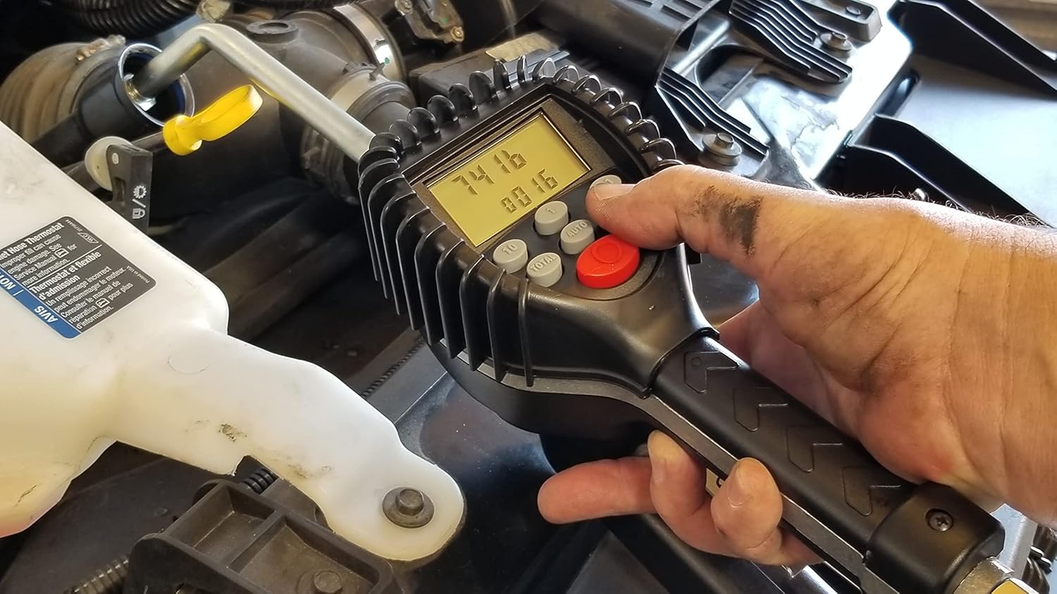 Lincoln 905 Digital Preset Dispense Meter for Motor Oils, Gear Lube, Transmission and Hydraulic Fluid, 5-Digit Liquid Crystal Display, 1/2" Inlet, Rigid Extension, AA Batteries, Low Battery Indicator