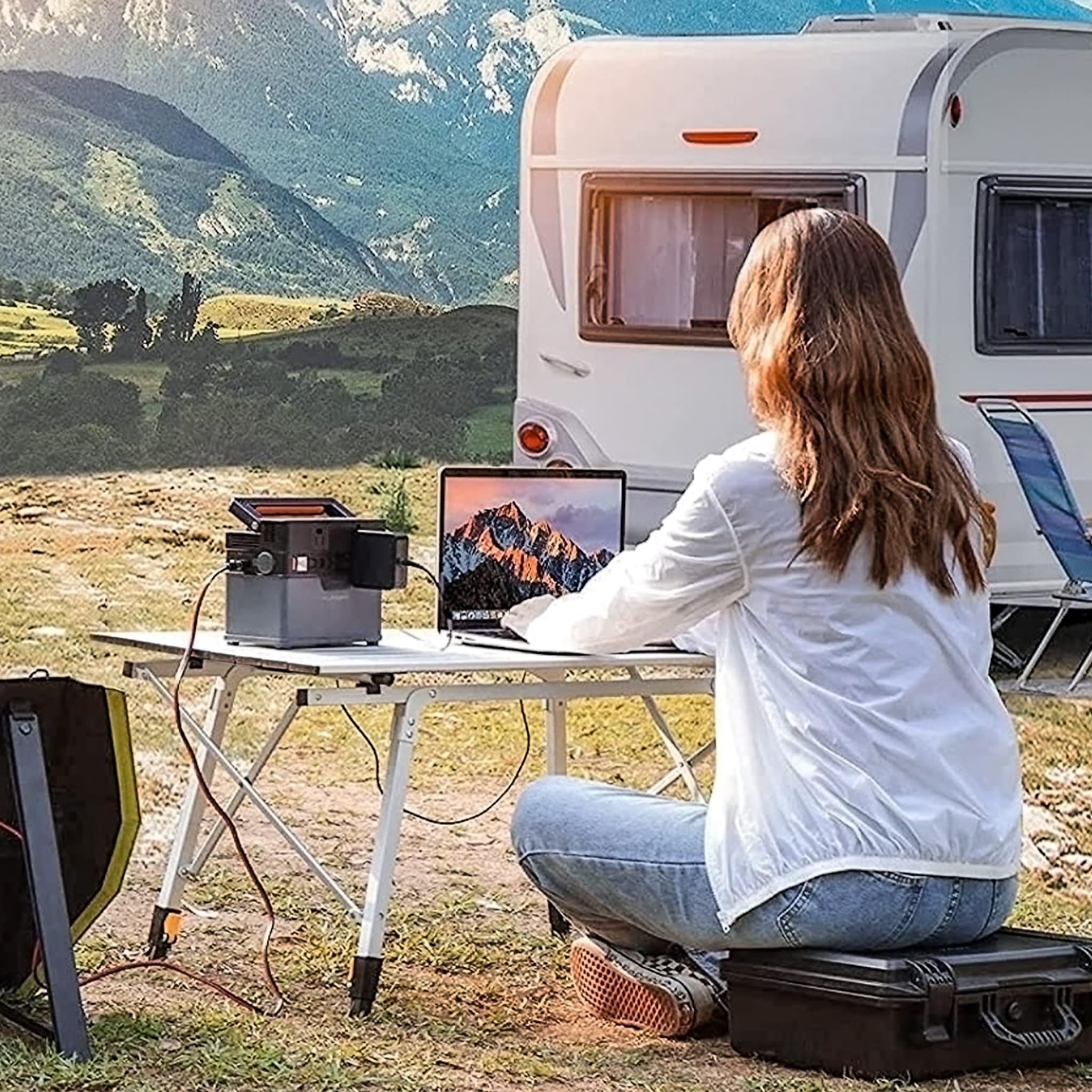 XMTECH Table de camping pliable en aluminium - Table de camping - Table de pique-nique - Table de voyage - Réglable en hauteur - Avec sac de rangement et sac de transport - 90 x 51,5 x 68 cm - Argenté