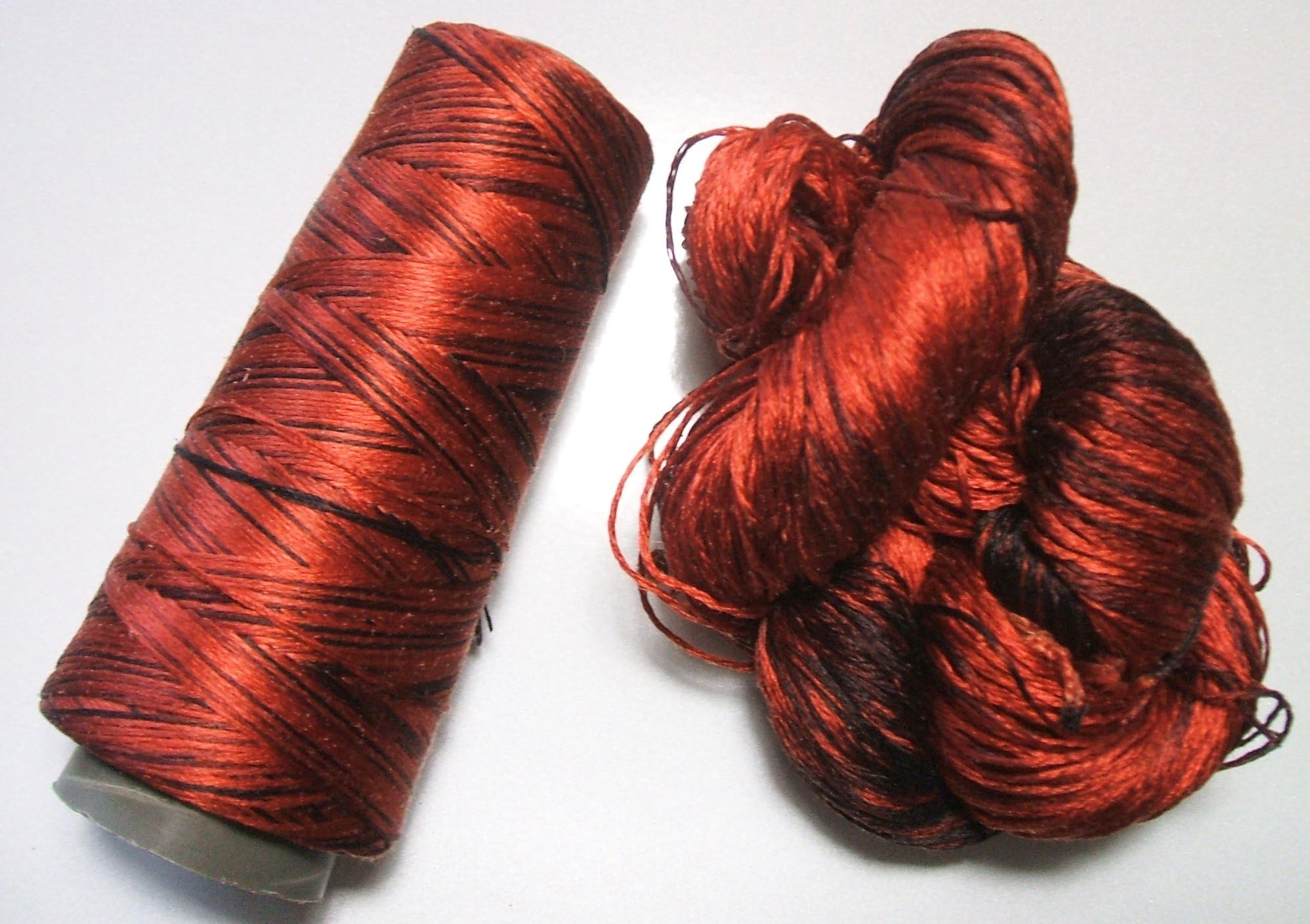 100% Pure Reeled Mulberry Silk Cobweb Lace Yarn 50 gm 400 Yard Fire Red Black Lot F Cone or Hank