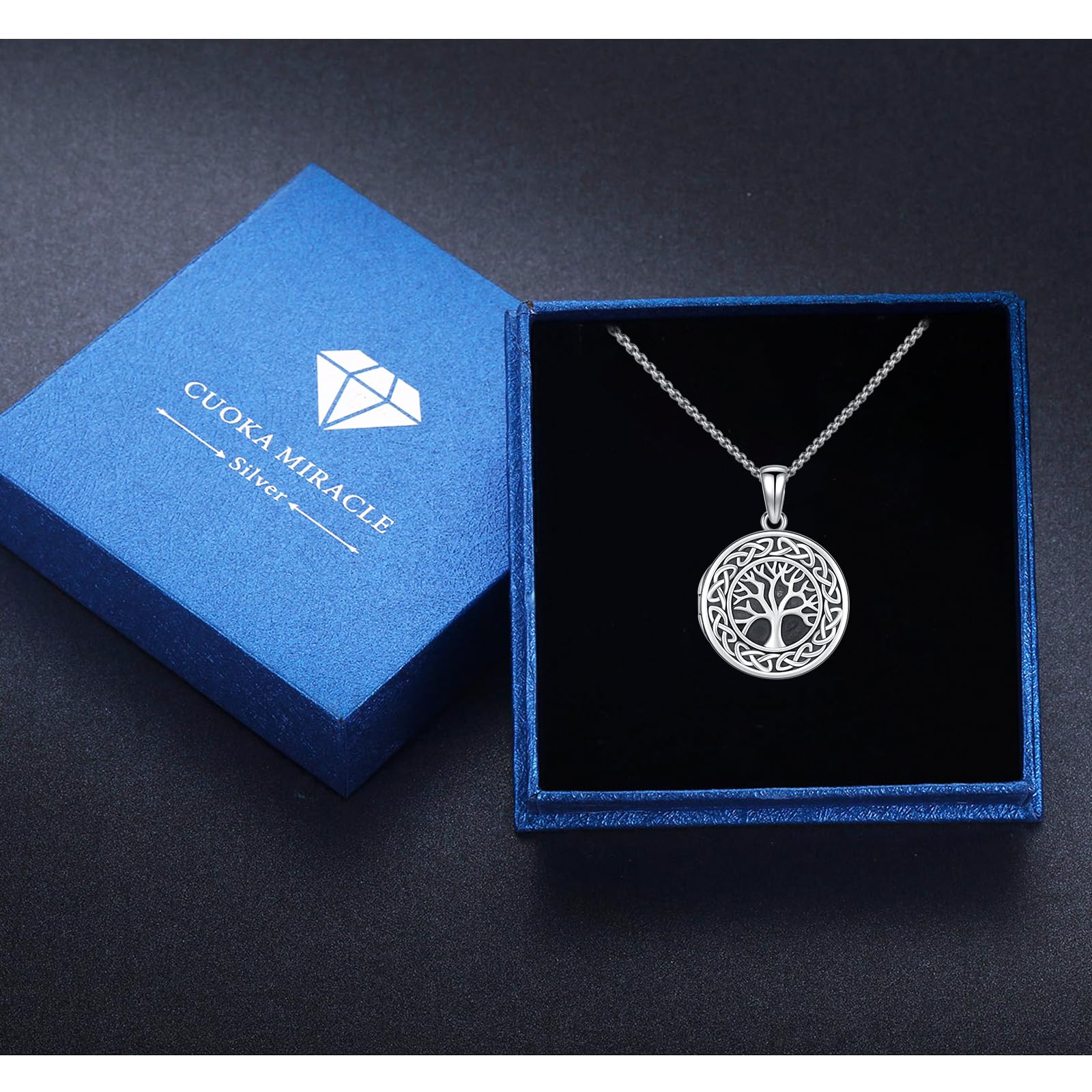 CUOKA MIRACLE Medalion łańcuszek na szyję ze srebra wysokiej próby 925, drzewo życia, wisiorek na łańcuszku, oksydowane drzewo życia, amulet rodziny, dla kobiet, dziewcząt, matki