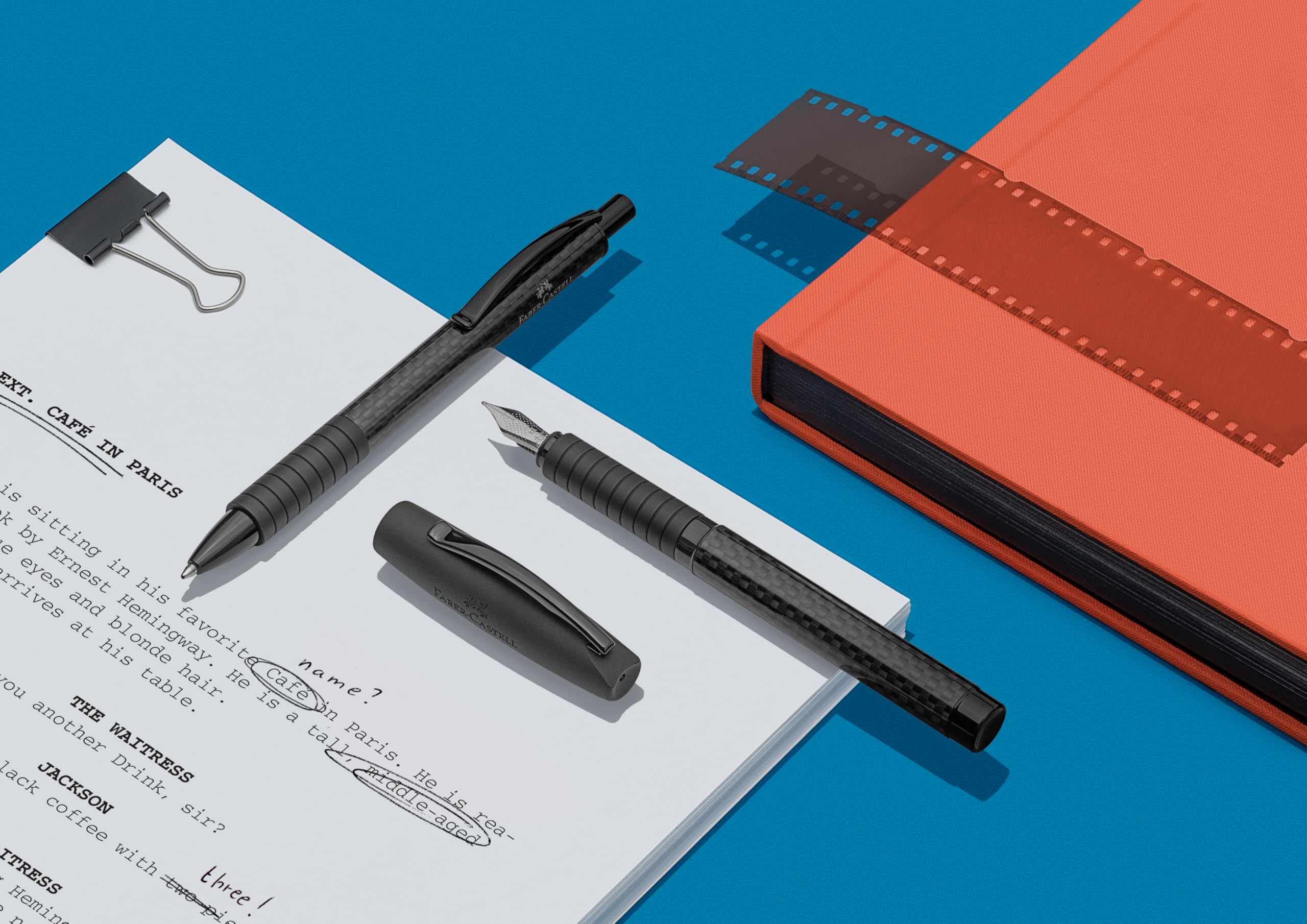 Faber-Castell - zestaw upominkowy Essentio Carbon, czarny | Zestaw z piórem wiecznym M, długopisem, konwerterem i kałamarzem 30 ml, edycja jubileuszowa w metalowym pudełku
