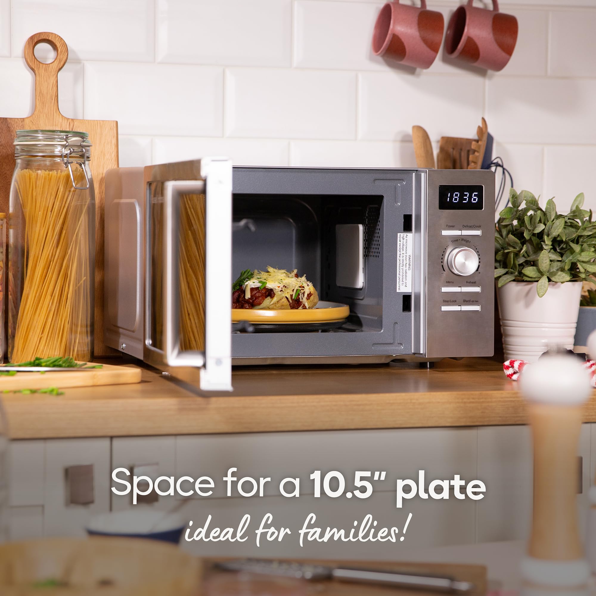 Russell Hobbs Micro-onde numérique en acier inoxydable 20 litres 800 W Solo Digital avec 5 niveaux de puissance, fonction de décongélation et nettoyage facile, minuterie de 60 minutes, 8 menus