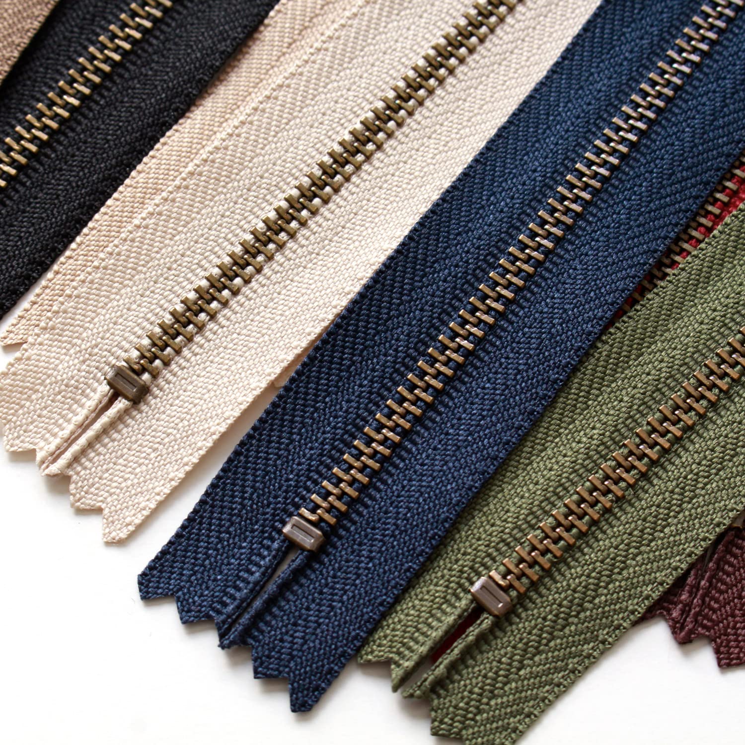 アンティーク大きな金属製プレート　直径約120cm Amazon | 日本紐釦貿易(Nippon Chuko) NBK メタルプレート