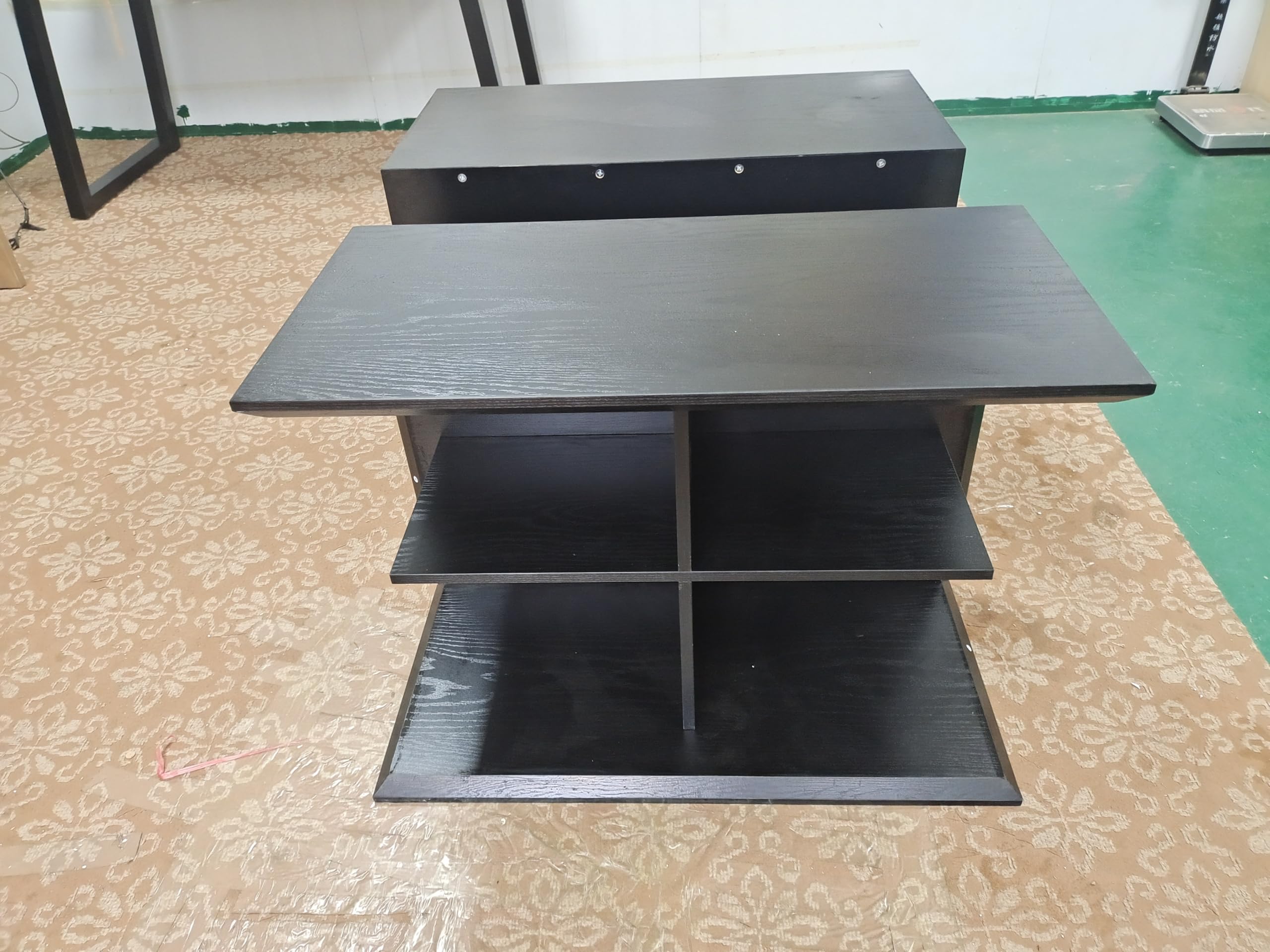 Tribesigns Mesa de centro de 3 niveles con espacio de almacenamiento, mesa de sofá con 4 estantes, mesa de café industrial, mesita de noche para dormitorio, salón, pasillo, entrada, vestíbulo