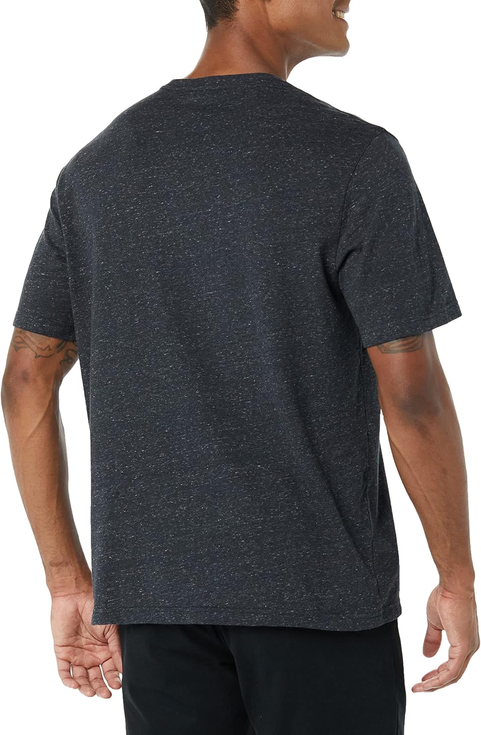 Amazon Essentials Men's Short-Sleeve V-Neck T-Shirts, Pack of 2 - Image 3