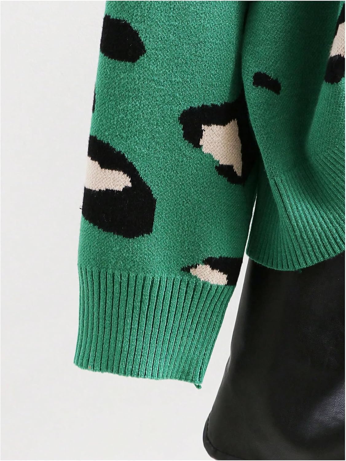 WDIRARA Women's Leopard Tiger Print Sweater Color Block Crew Neck Long Sleeve Pullover Knit Top - Image 5