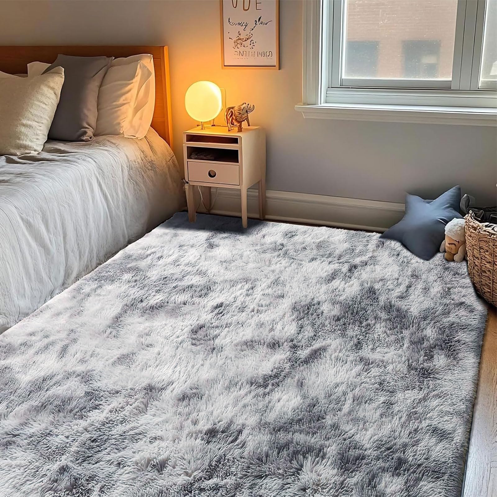 GUOJUN Tapis Chambre 110 x 220 cm Poils Longs, Lavable, Moderne Tapis de Cuisine Antidérapant pour Salon Chambre, Gris Clair