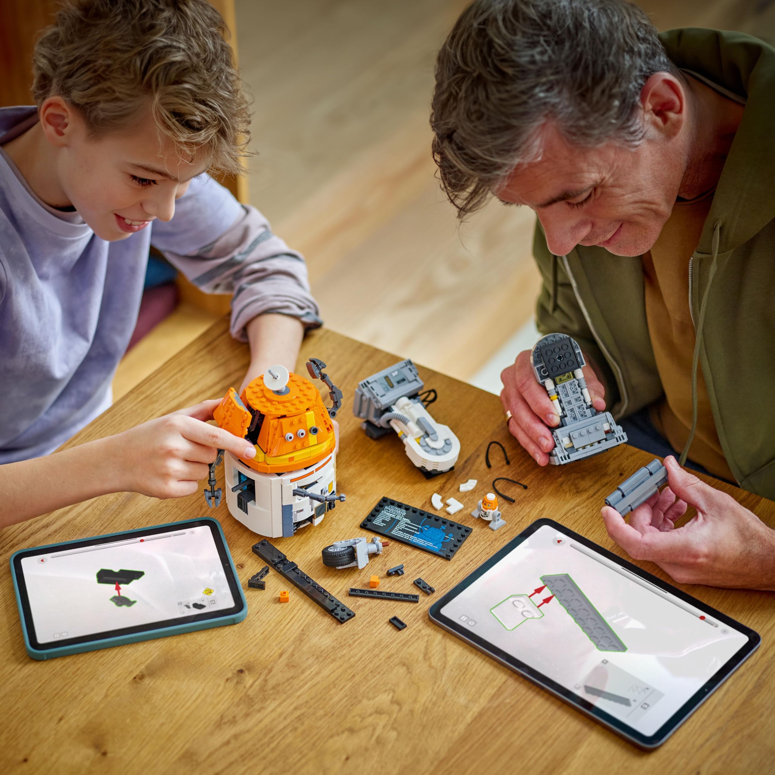 LEGO Star Wars Droid astromechaniczny Chopper (C1-10P), zabawka dla dziecka do zbudowania, zestaw konstrukcyjny dla 10-latka z figurką, pomysł na prezent dla chłopca, dziewczynki, całej rodziny 75416