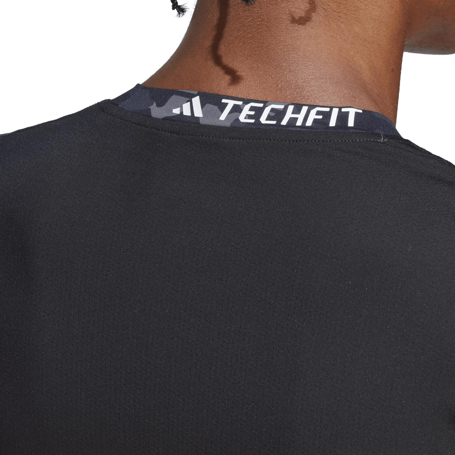 adidas Techfit Allover Print Training Long Sleeve tee T-Shirt (Long Sleeve) Hombre