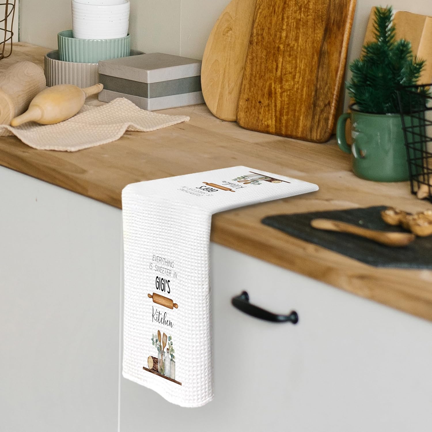 Gigi Gifts Kitchen Dish Towels 16x24 Inch, Best Grandma Gifts for Christmas from Grandkids, Grandmother Gift, Everything is Sweeter in Gigi's Kitchen Decorative Hand Towel Tea Towels - Image 2