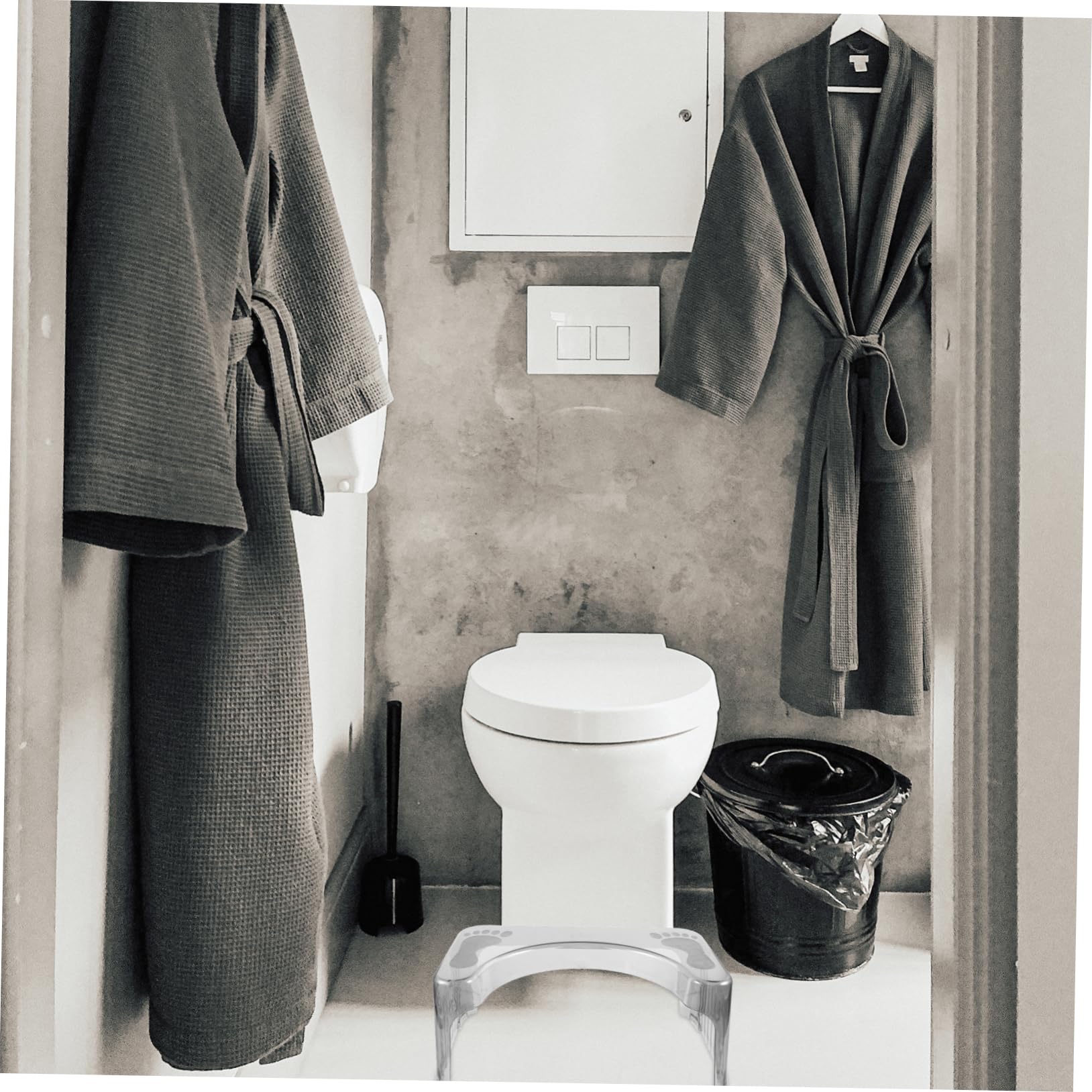 ERINGOGO Kinder Toilettenhocker Badezimmer Fußhocker aus Kunststoff rutschfest und Kippsicher für Zuhause und Bad als Toilettensitze für Kinder
