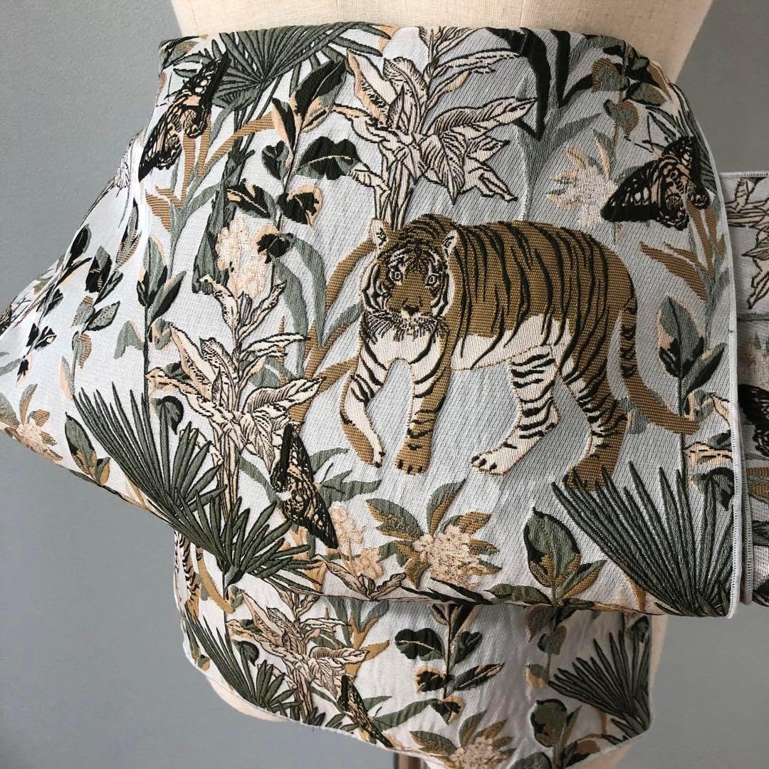 ⭐︎茶3 遠山美恵子 赤織部茶入 共箱 高さ8.1cm 東岩7-0615①