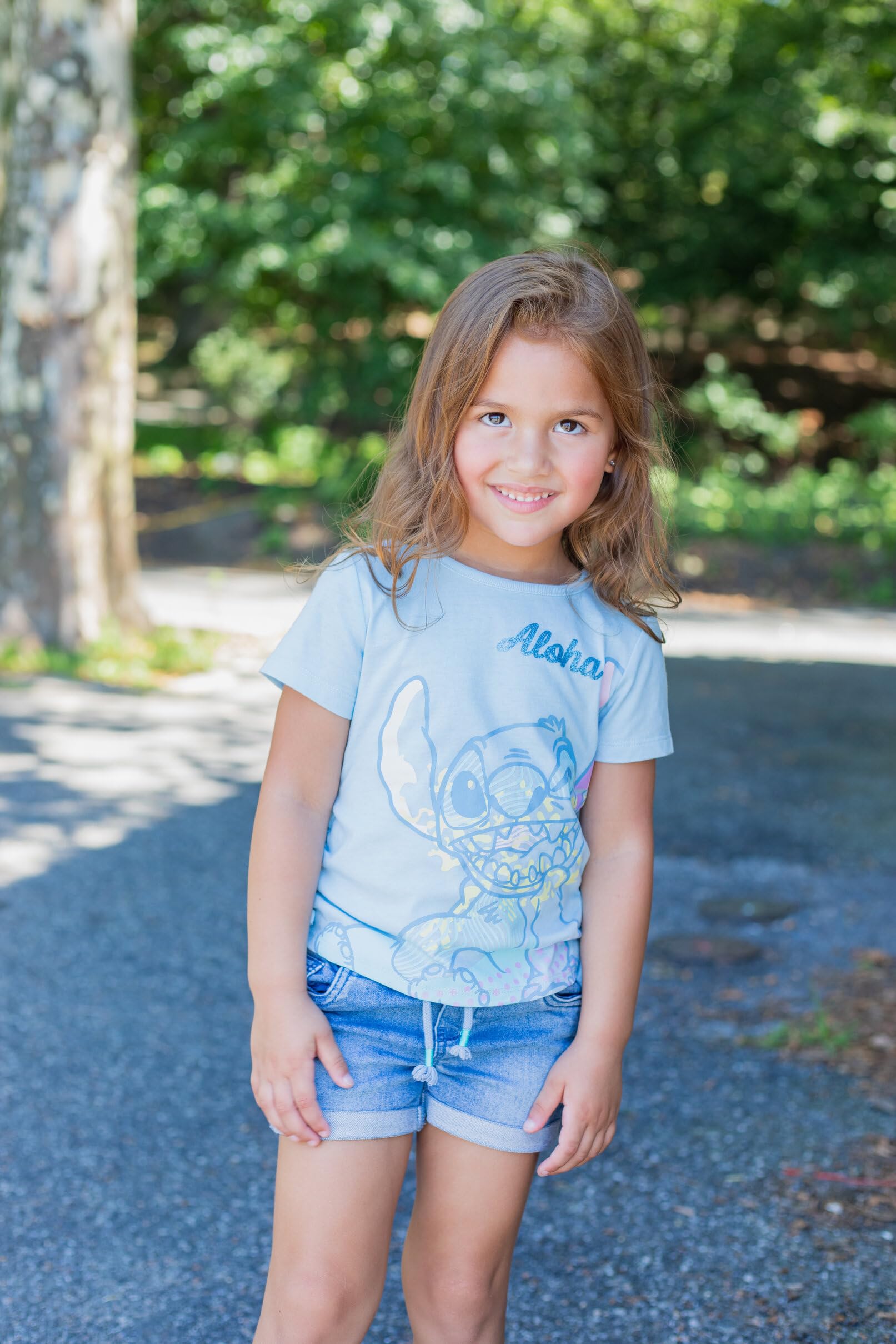 Disney Paquete de 2 camisetas de manga corta para niñas pequeñas y grandes
