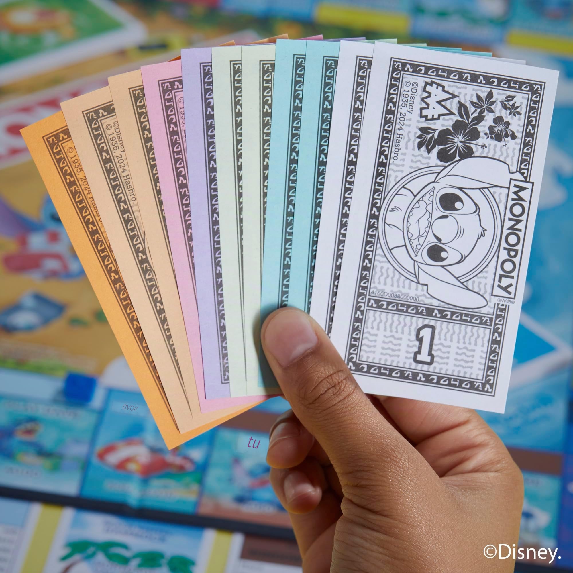 Monopoly: Disney Stitch Jeu de société familial avec jetons, cartes et emplacements, rapide à apprendre, amusant à rejouer, 2 à 6 joueurs, à partir de 8 ans, choix parfait pour une soirée de jeu