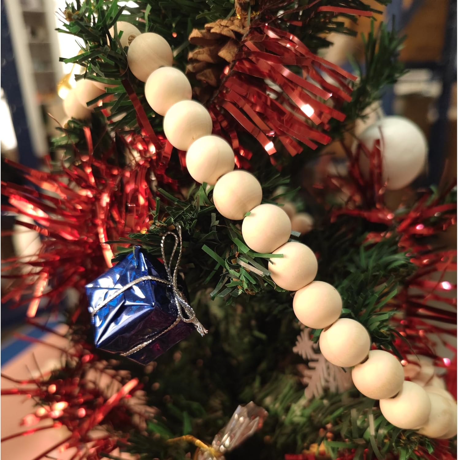 240PCS Natural Round Wooden Beads for Craft,Natual Wood Spacer Loose Beads for Home Party Festival Decoration (Natural Wood Color 16mm) - Image 4