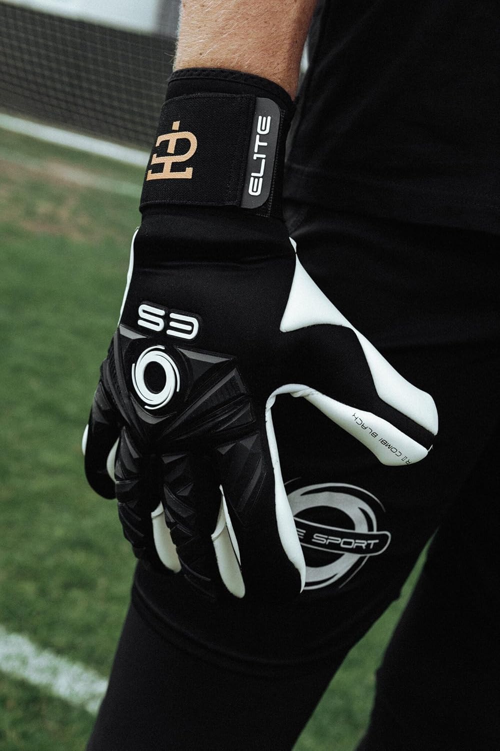 ELITE SPORT Elite VIBORA Protection Junior Goalkeeper Gloves | Thibaut Courtois Kids Soccer Gloves