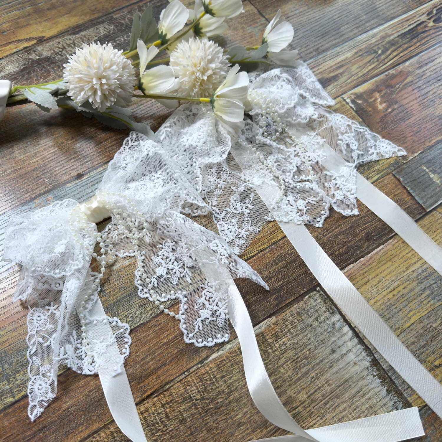 2-Pack Set Floral Embroidery Lace Bowknot Ribbon Curtain Tiebacks for Party | Embroidery Lace Holdbacks, Delicate Craftsmanship Curtain Tie-backs for Wedding Home Decor (1 pair,Beige)