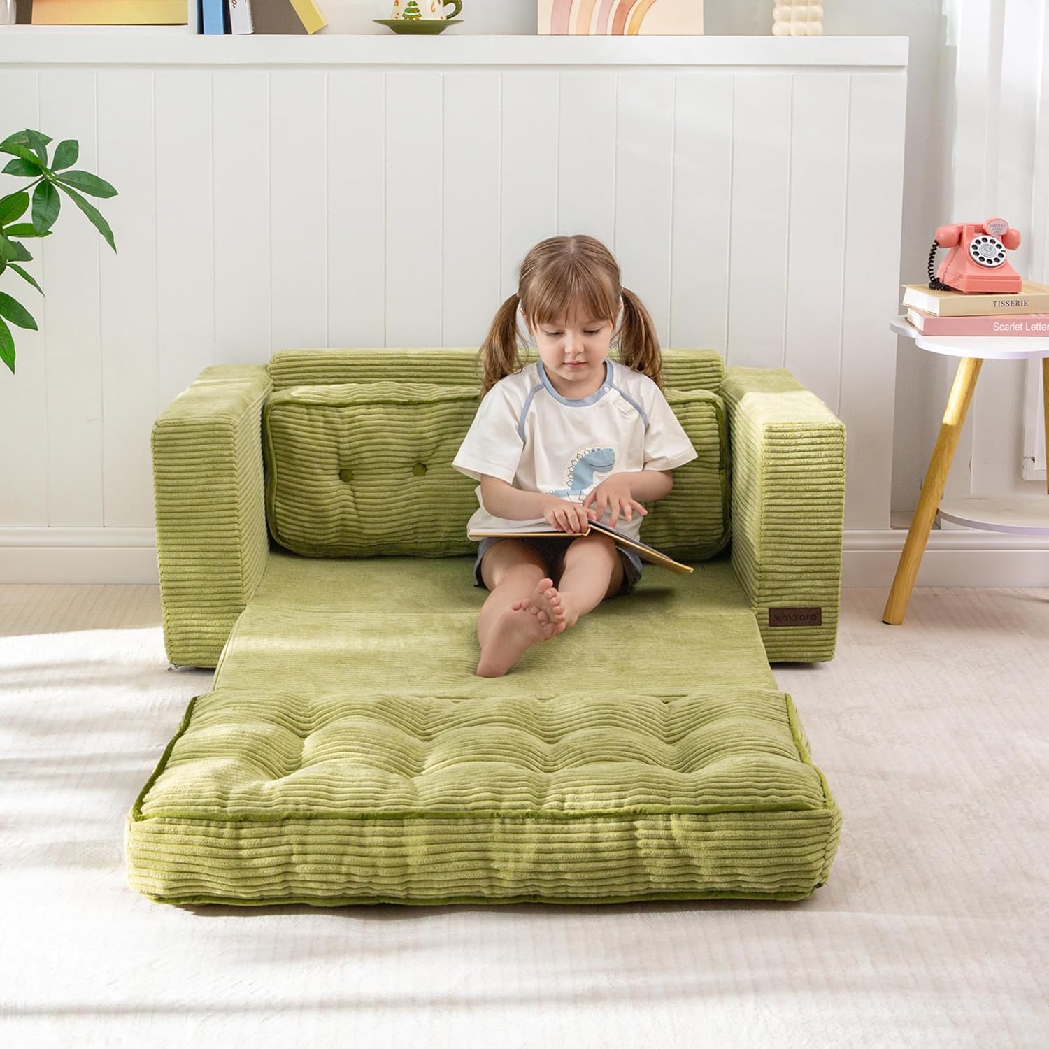 MAXYOYO Small Sofa Bed, Convertible Loveseat Sofa Couch, Floor Folding Couch Bed with Pillows for Living Room, Bedroom, Green, 18"x38.5"