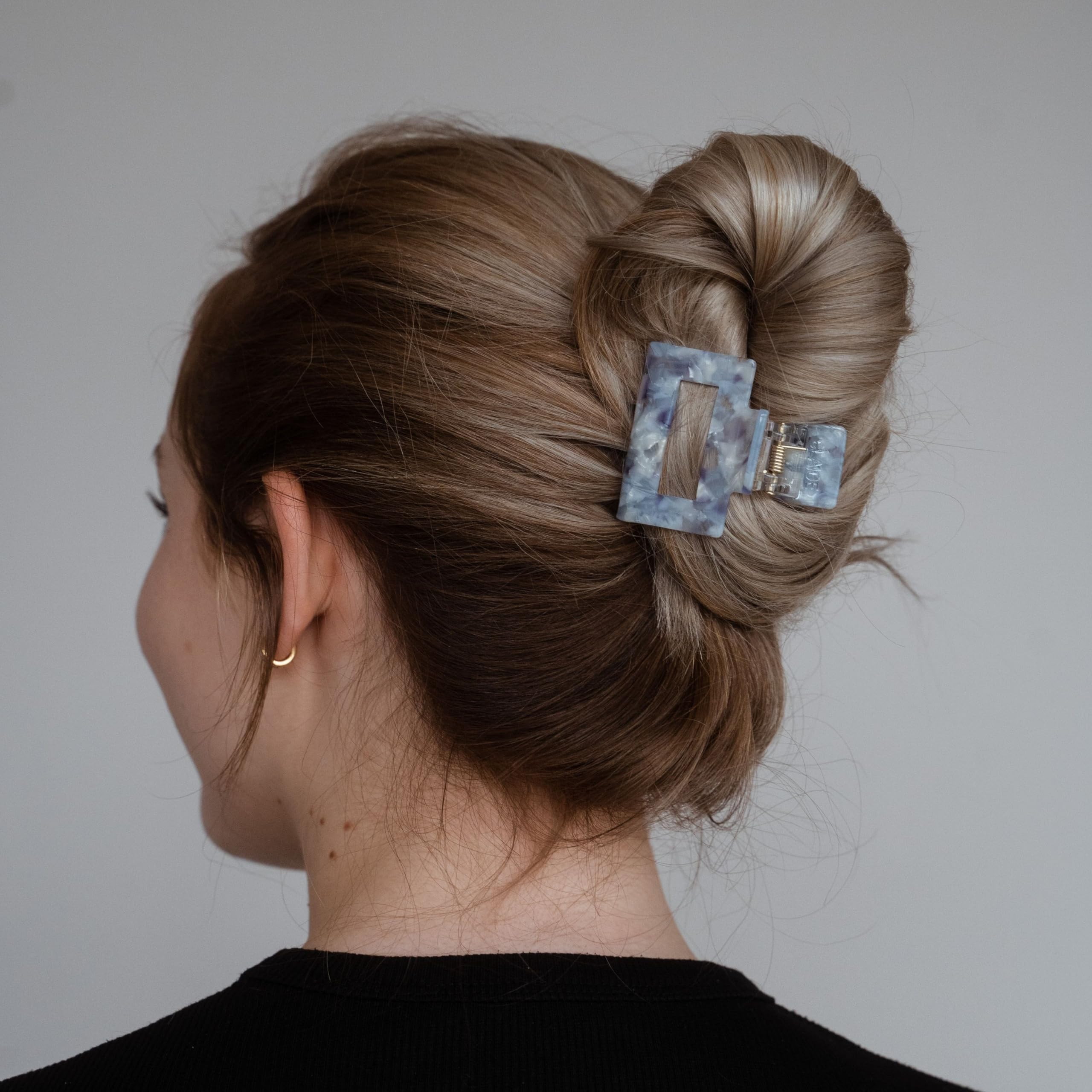 CLAIDE Stine Hair Claw Made of Organic Acetate - Women Hair Claw Clamp Without Piercing with Strong Hold for Day and Night - Image 2