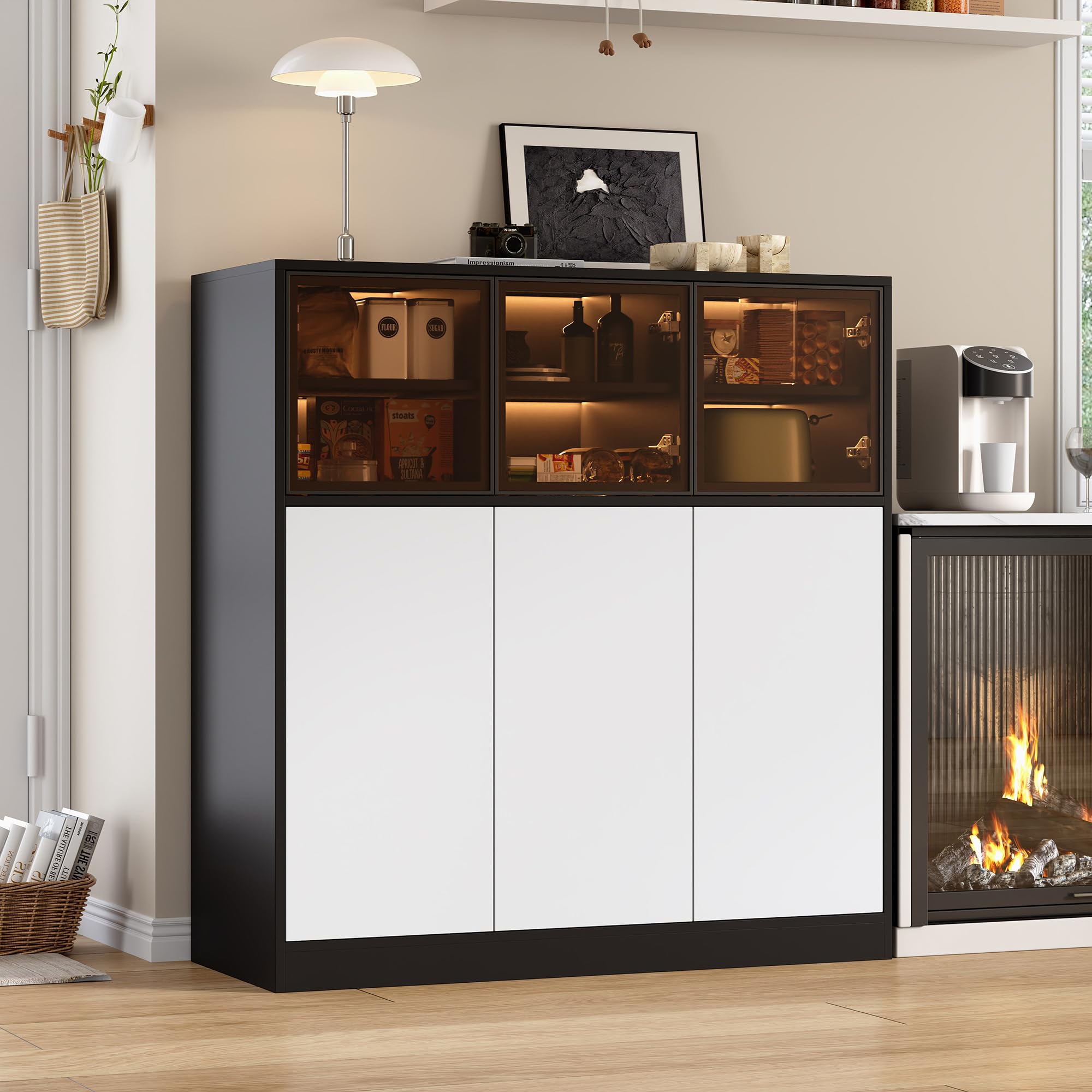 Credenza con illuminazione a LED e 3 ante in vetro, 100 cm, colore nero/bianco, 6 ante e 14 scomparti, con sistema di sicurezza ribaltabile, per soggiorno, cucina e sala da pranzo
