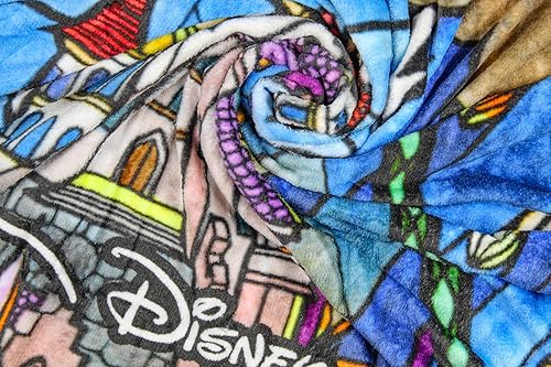 Miniatura 3 de Northwest Disney Beauty and The Beast - Manta de felpa con diseño de castillo encantado, 46 x 60 pies