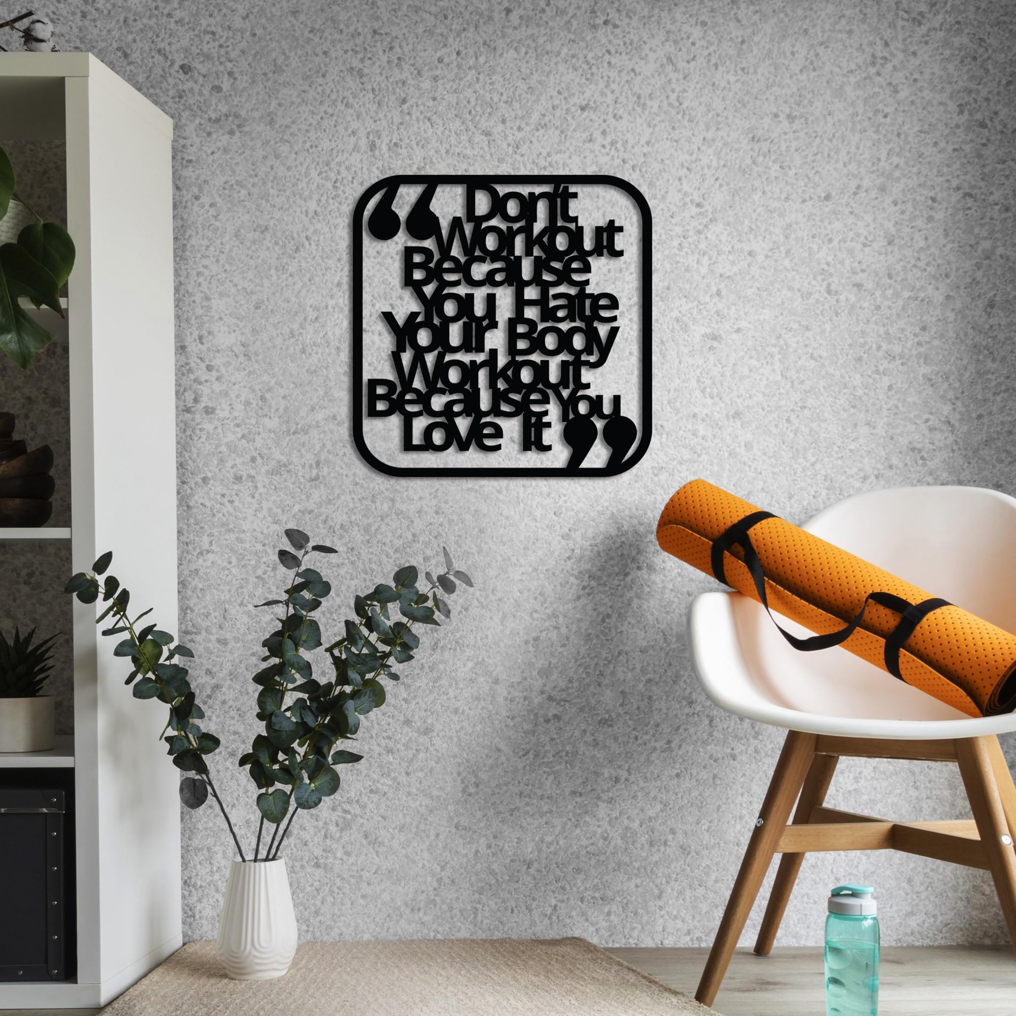Décoration en métal noir de 1,5 mm Hanah Home, l'accessoire mural d'exception