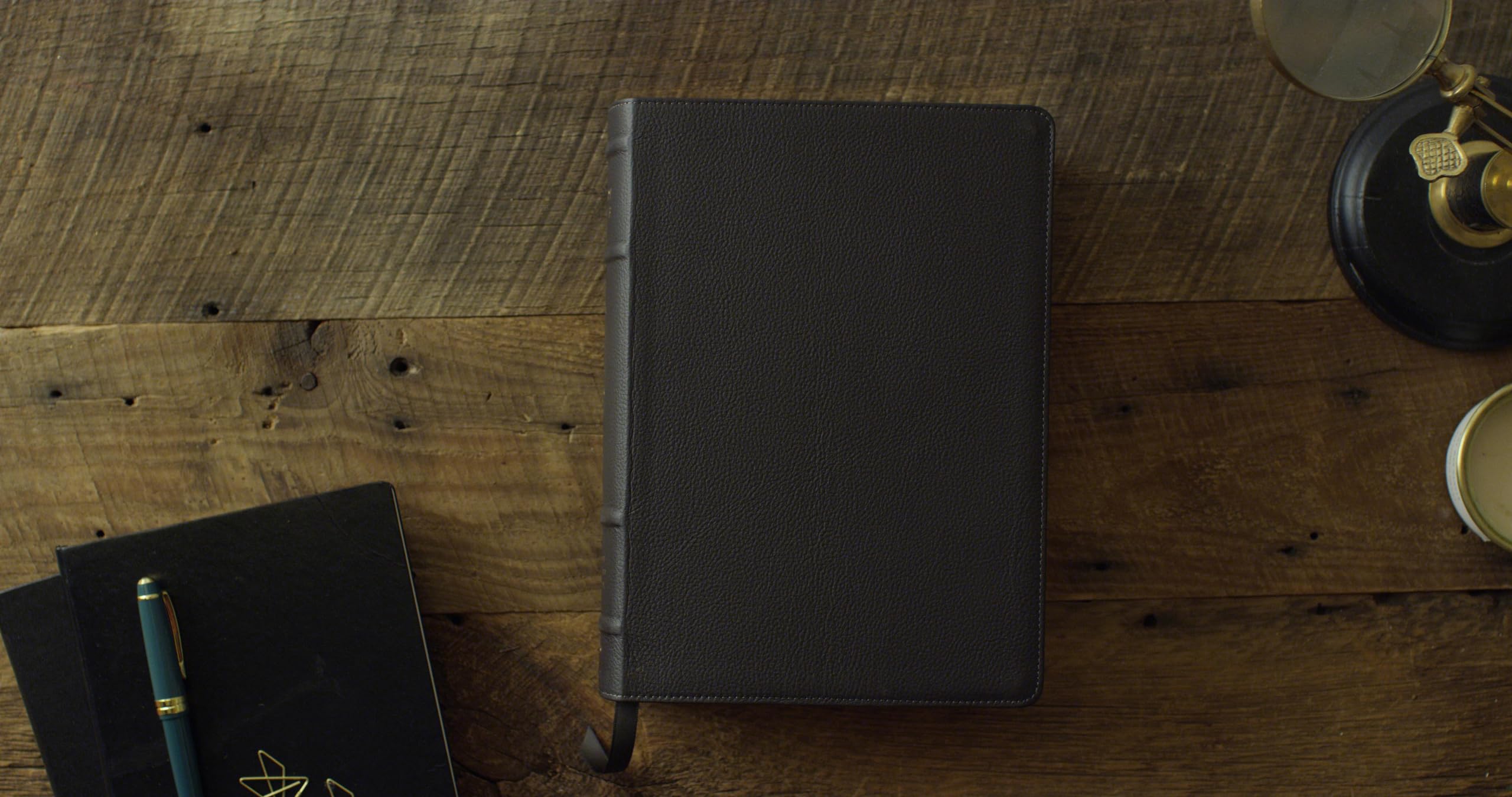 ESV Study Bible, Large Print (Buffalo Leather, Deep Brown): English Standard Version, Deep Brown, Buffalo Leather, Study Bible